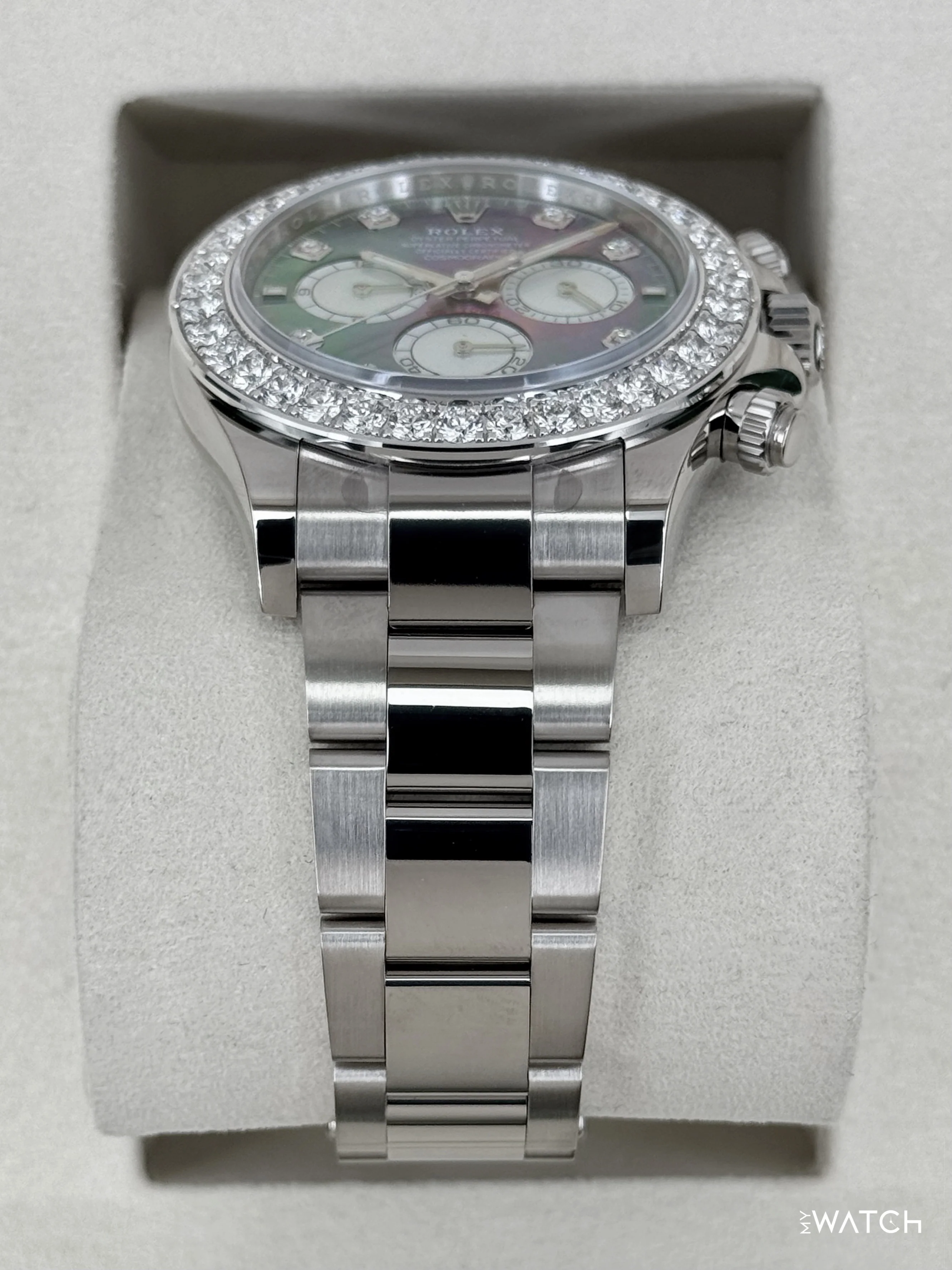 NEW 2025 Rolex Daytona 40mm 126579RBR Mother of Pearl Diamond Dial (STICKERED) - Image 3