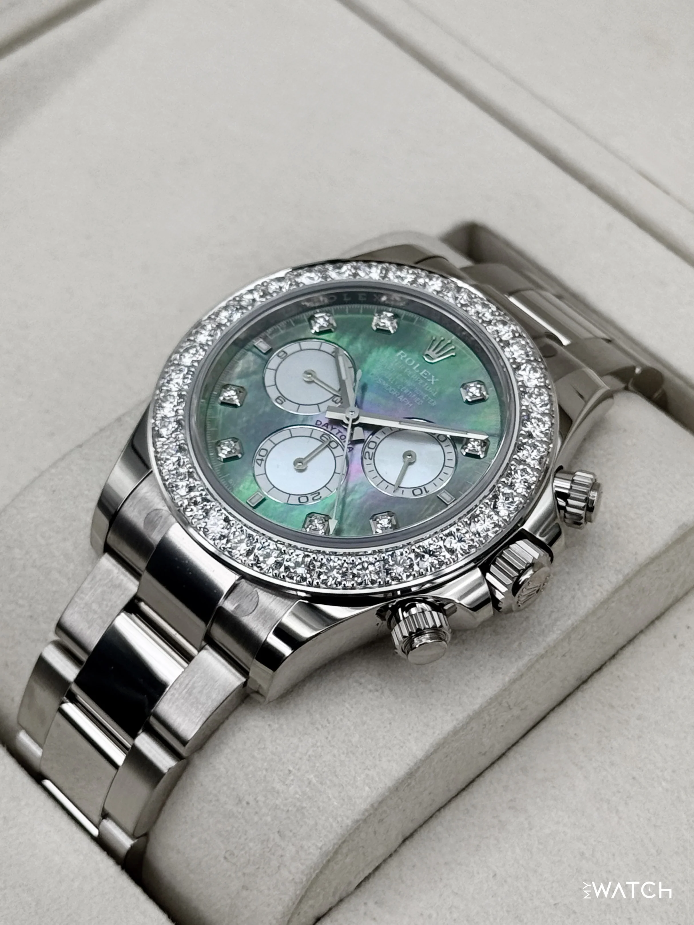 NEW 2025 Rolex Daytona 40mm 126579RBR Mother of Pearl Diamond Dial (STICKERED) - Image 5