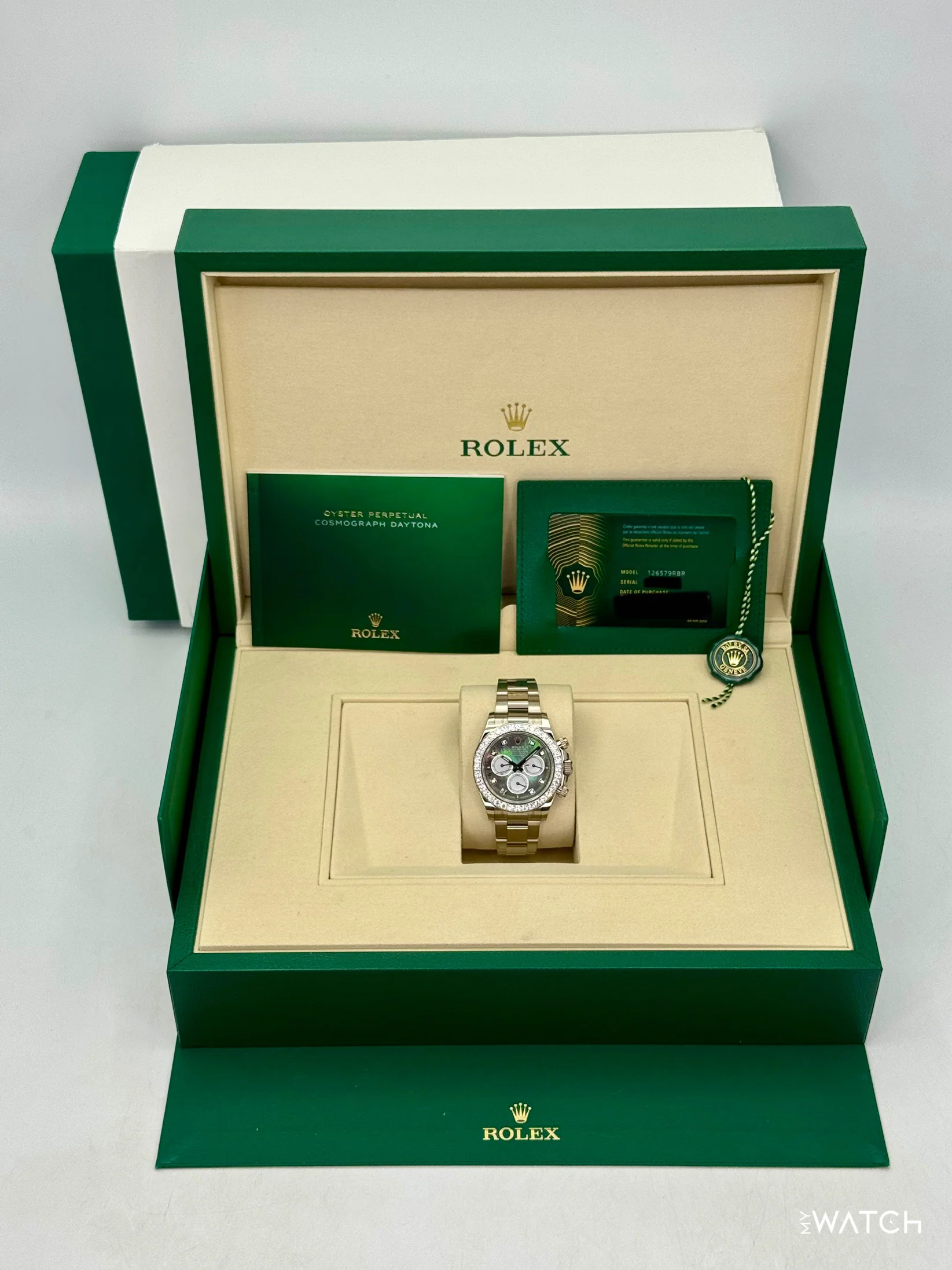 NEW 2025 Rolex Daytona 40mm 126579RBR Mother of Pearl Diamond Dial (STICKERED) - Image 9