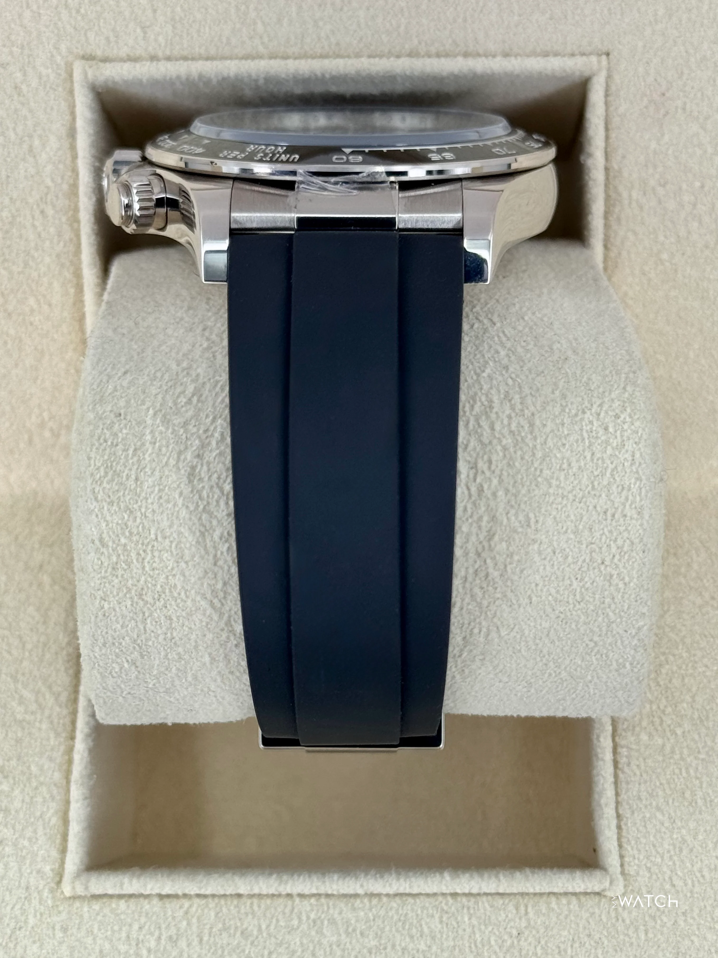 NEW 2025 Rolex Daytona "Baby Le Mans" 40mm 126519LN White Gold Black Dial - Image 4