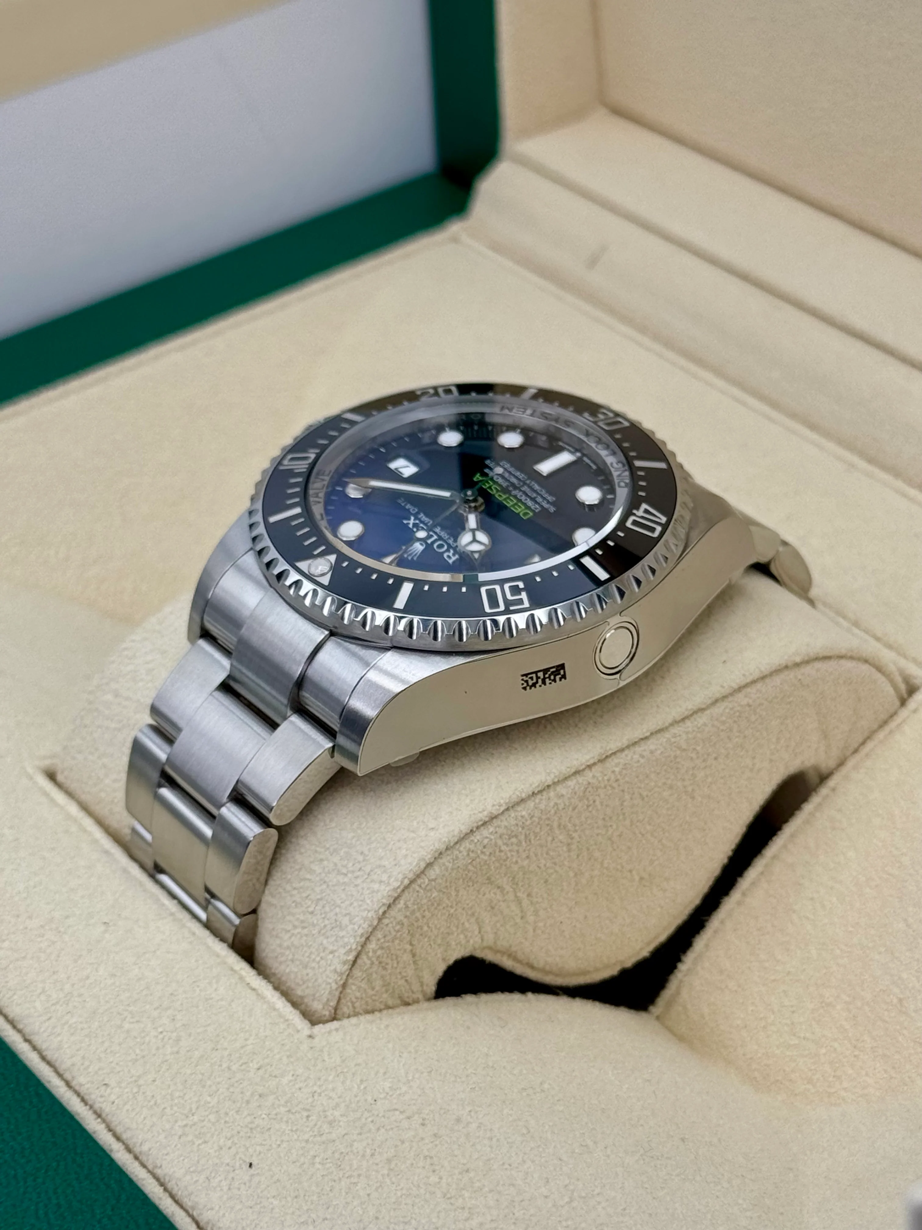 NEW 2025 Rolex Deepsea "James Cameron" 44mm 136660 Blue Dial - Image 7