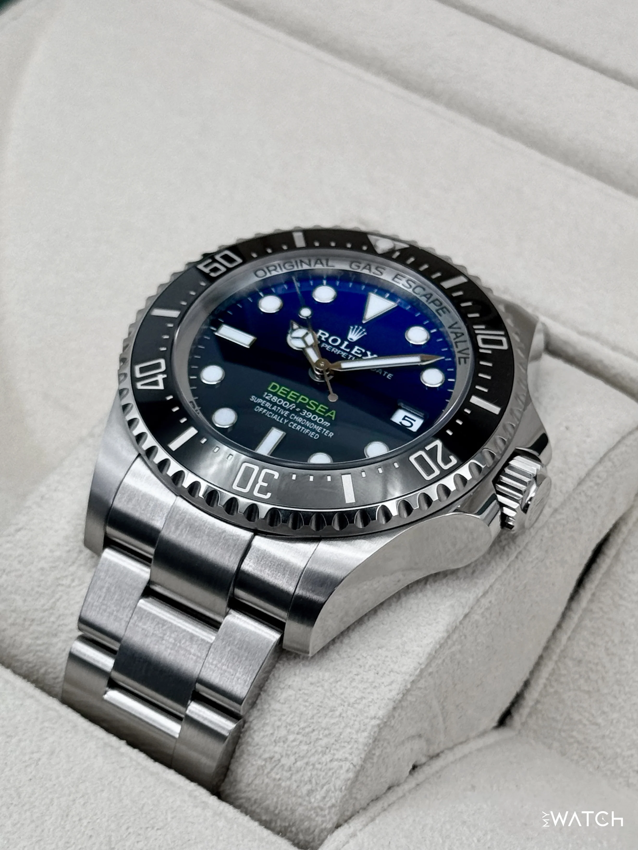 NEW 2025 Rolex Deepsea "James Cameron" 44mm 136660 Blue Dial - Image 5