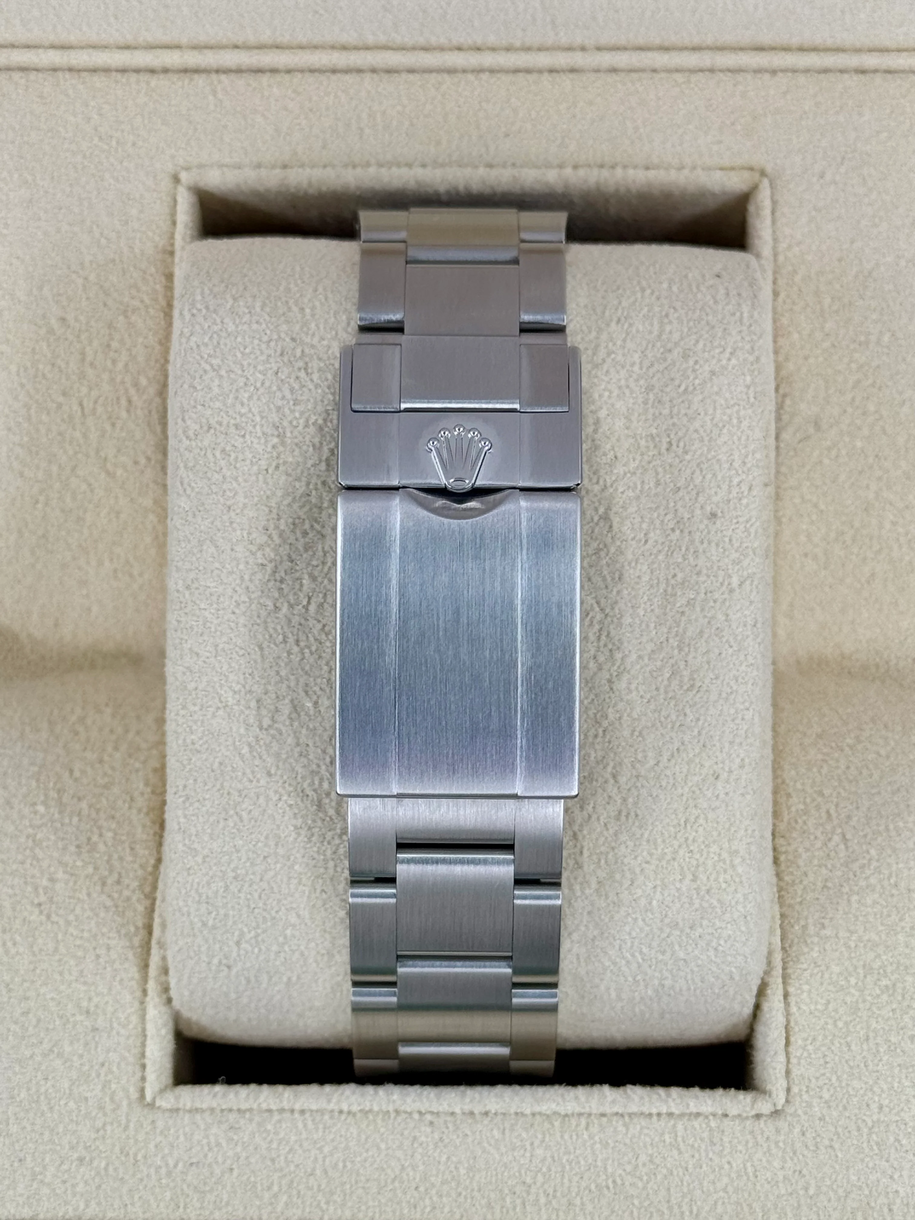 NEW 2025 Rolex Explorer II 42mm 226570 Polar White Dial - Image 2