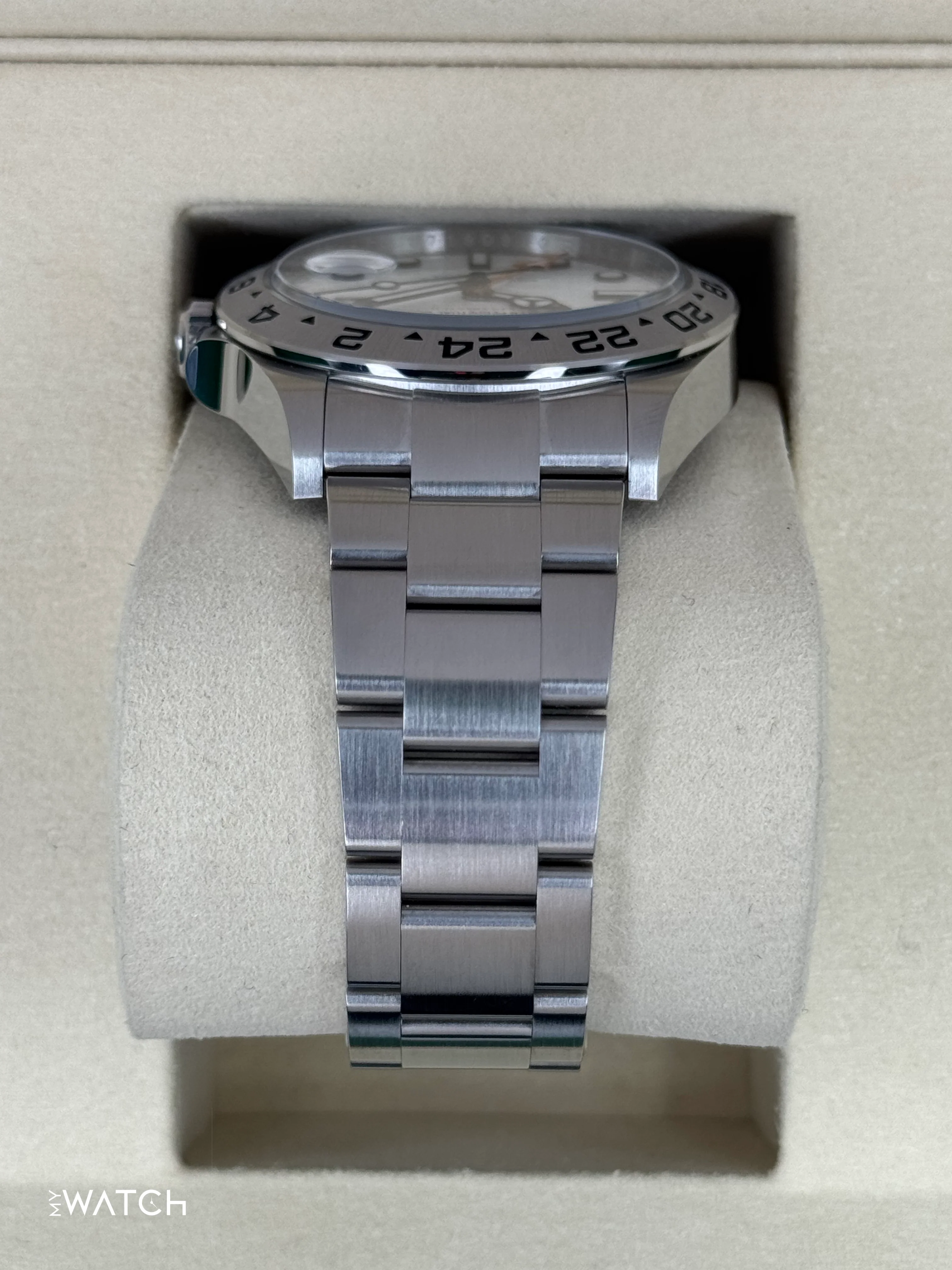 NEW 2025 Rolex Explorer II 42mm 226570 Polar White Dial - Image 4
