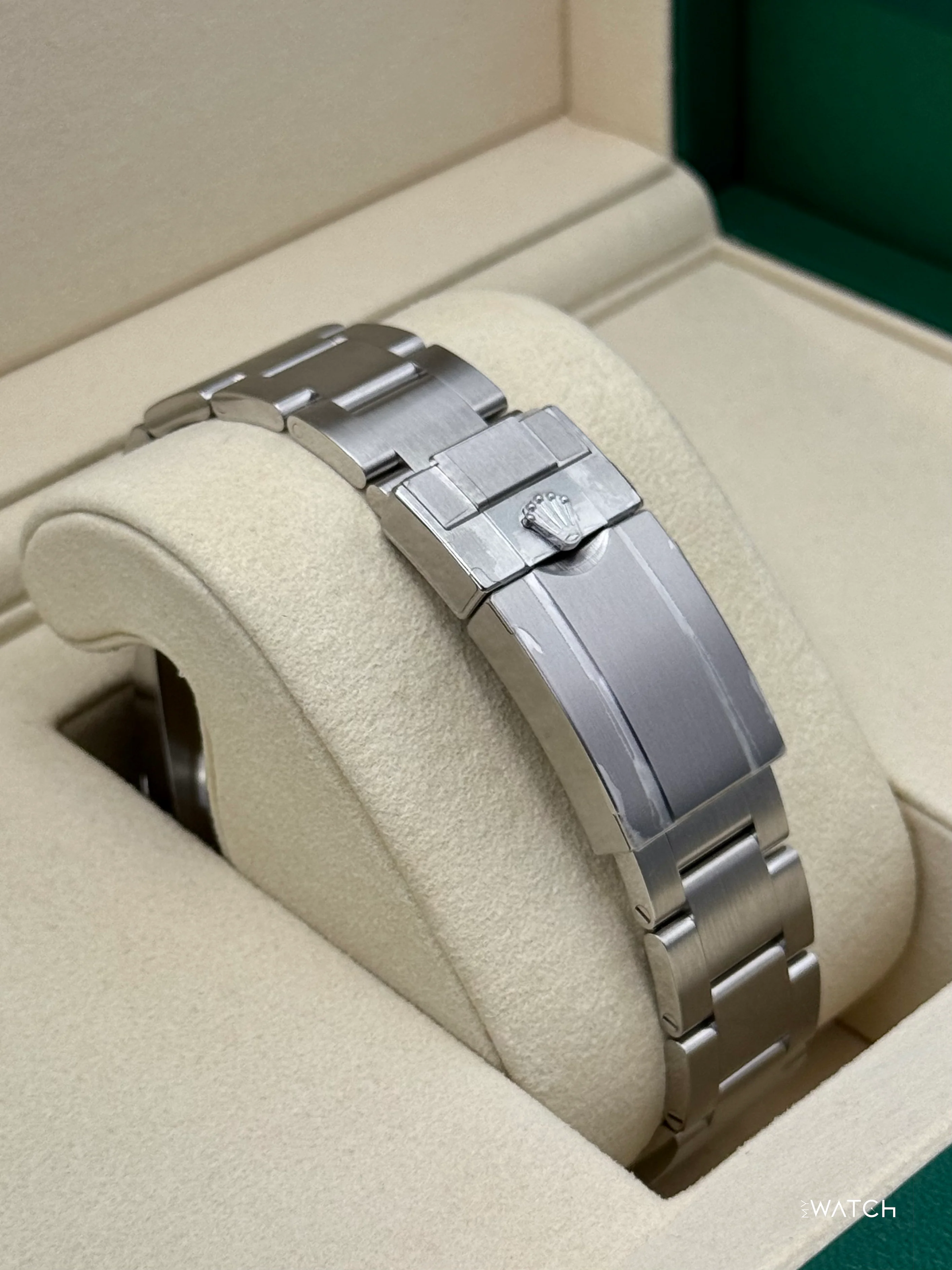 NEW 2025 Rolex Explorer II 42mm 226570 Polar White Dial (STICKERED) - Image 2