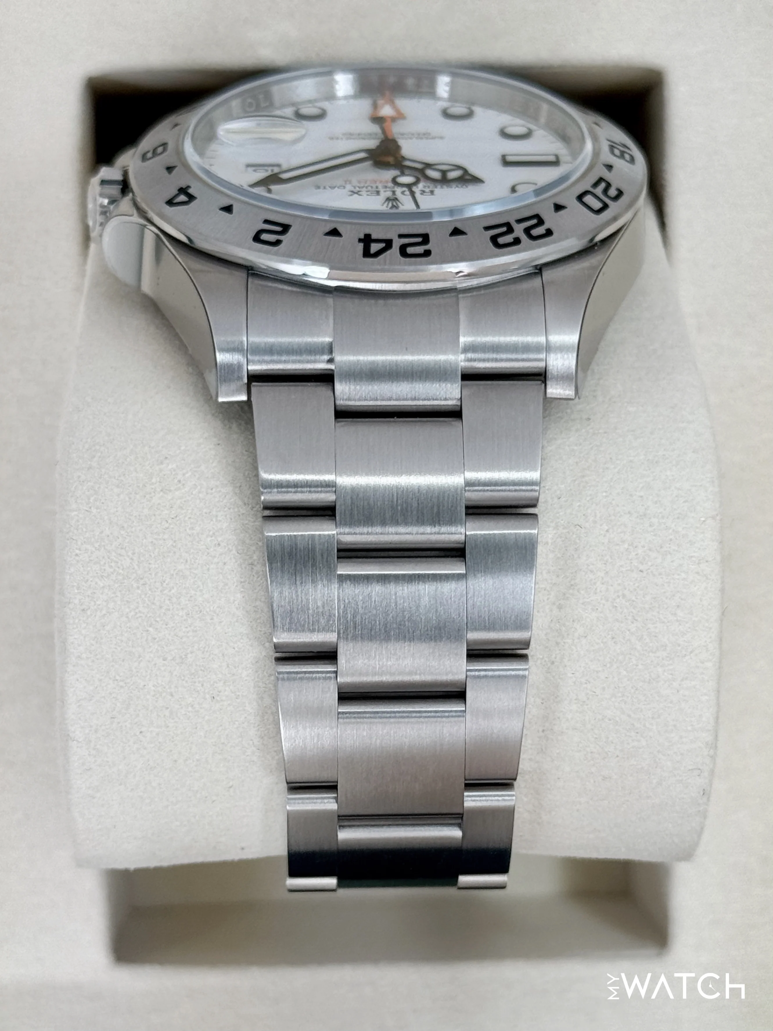 NEW 2025 Rolex Explorer II 42mm 226570 Polar White Dial (STICKERED) - Image 4