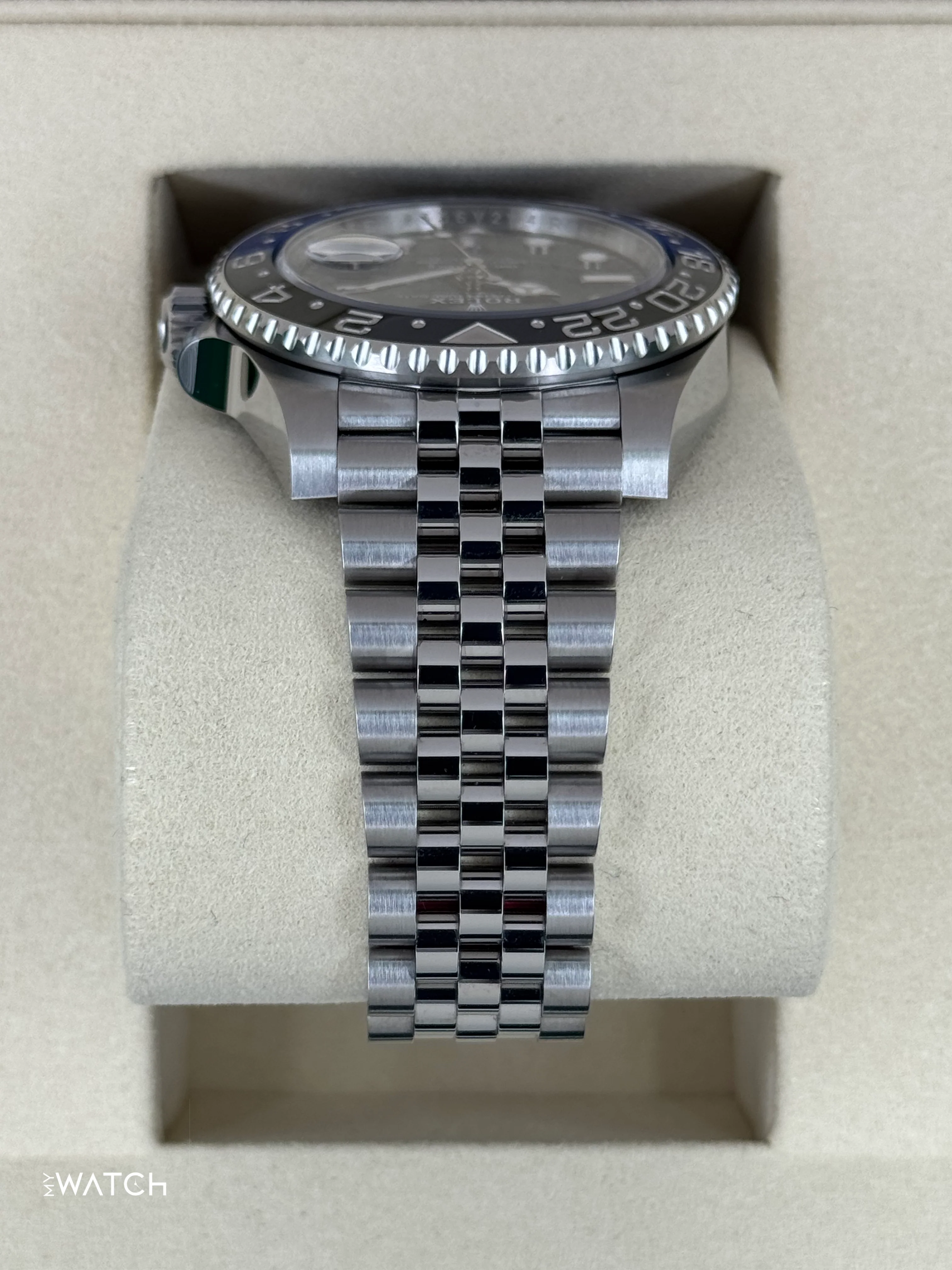 NEW 2025 Rolex GMT-Master II "Batgirl" 40mm 126710BLNR Jubilee (STICKERED) - Image 4