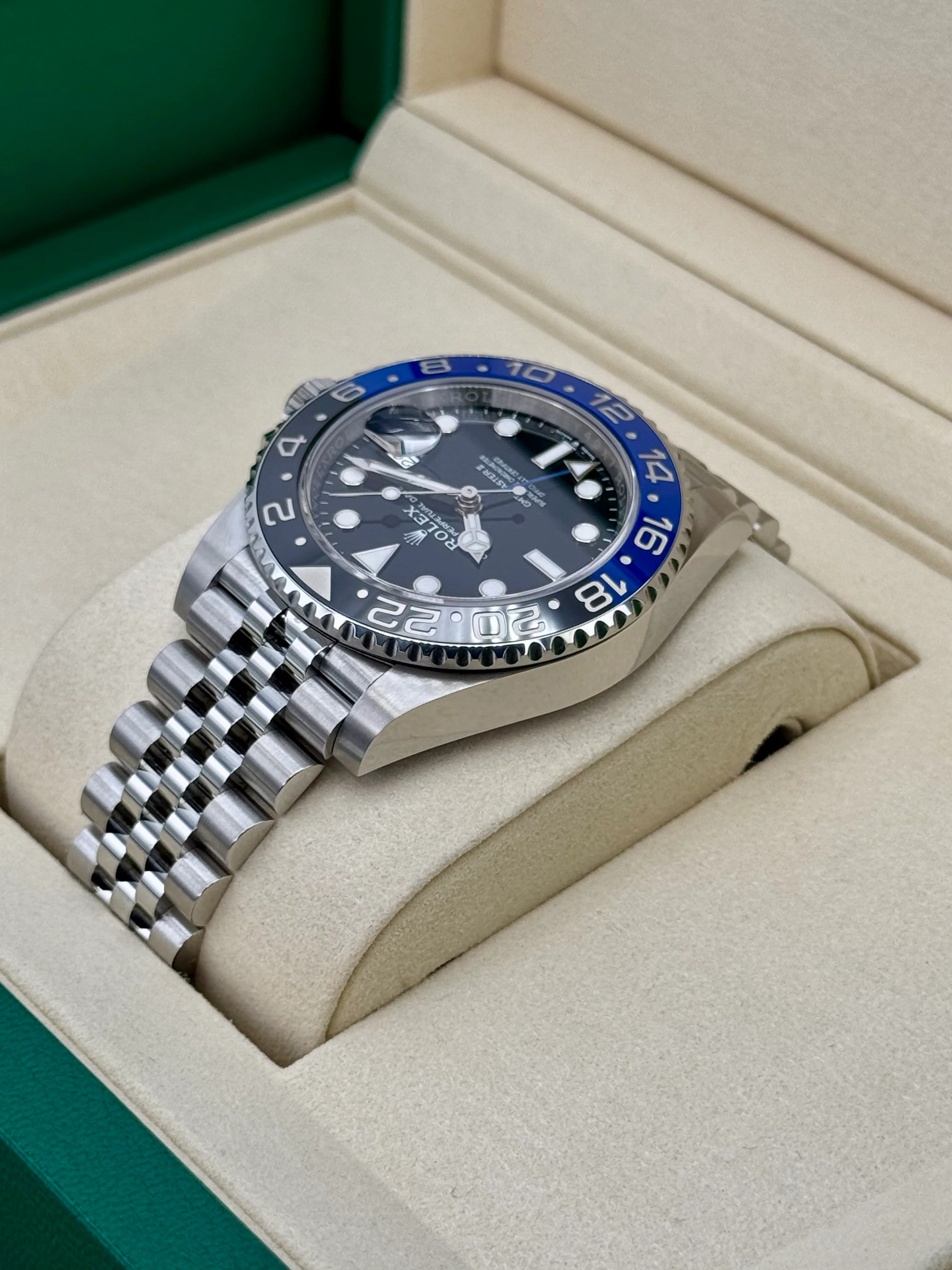 NEW 2025 Rolex GMT-Master II "Batgirl" 40mm 126710BLNR Jubilee - Image 5