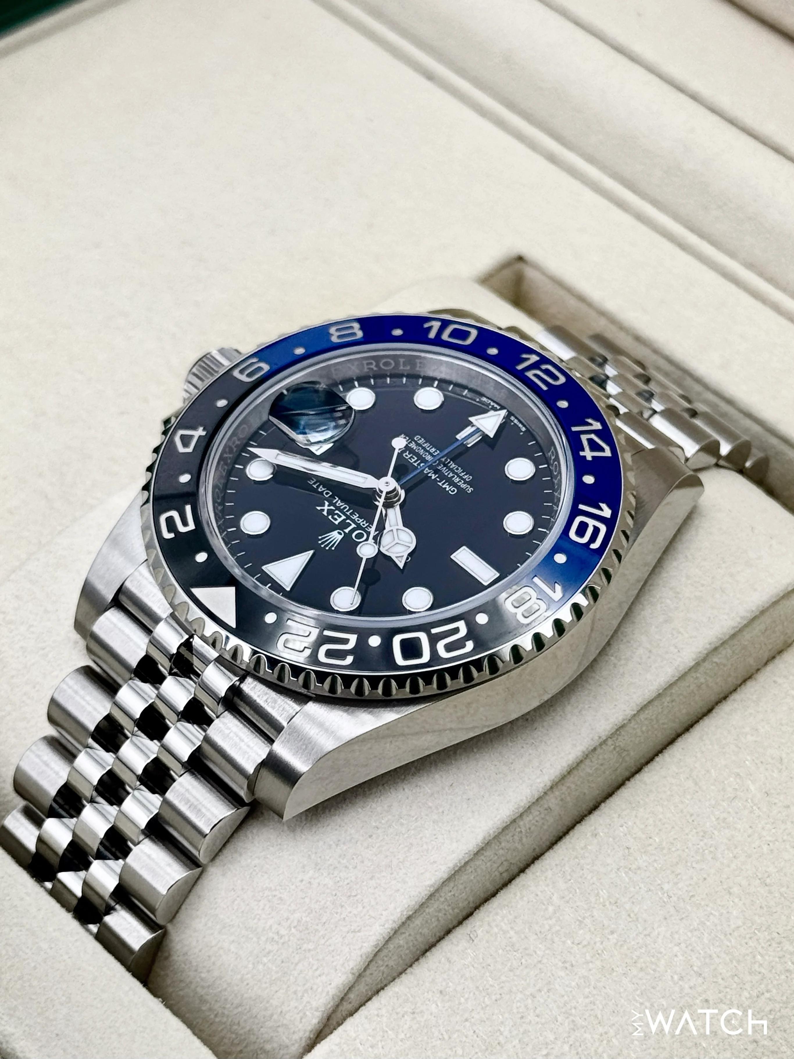 NEW 2025 Rolex GMT-Master II "Batgirl" 40mm 126710BLNR Jubilee - Image 7