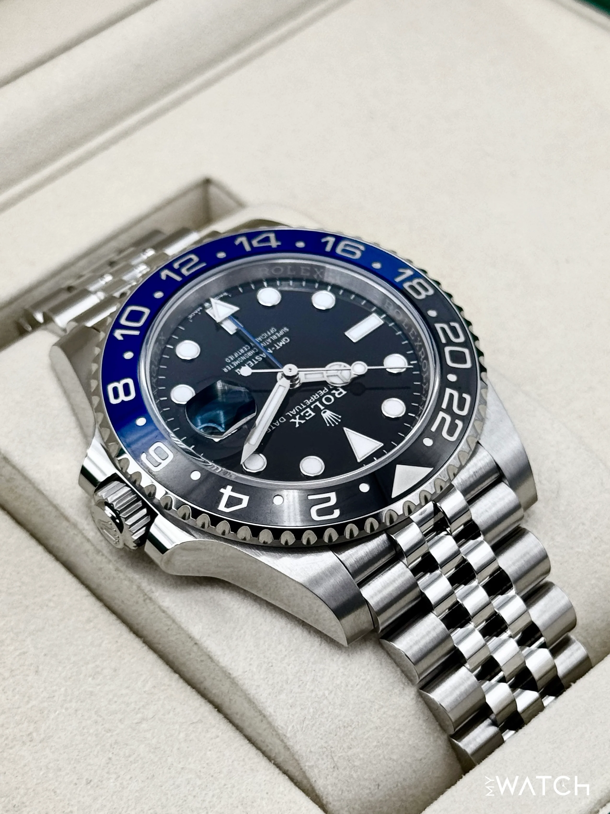 NEW 2025 Rolex GMT-Master II "Batgirl" 40mm 126710BLNR Jubilee - Image 8
