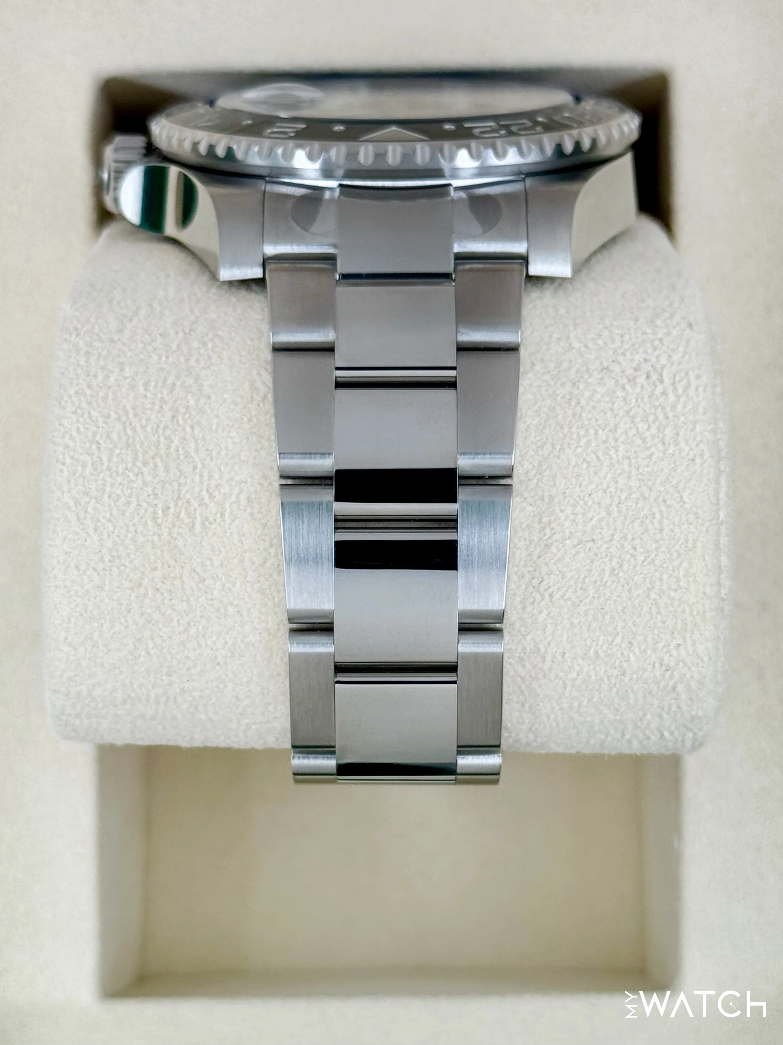 NEW 2025 Rolex GMT-Master II "Batman" 40mm 126710BLNR Oyster (STICKERED) - Image 4