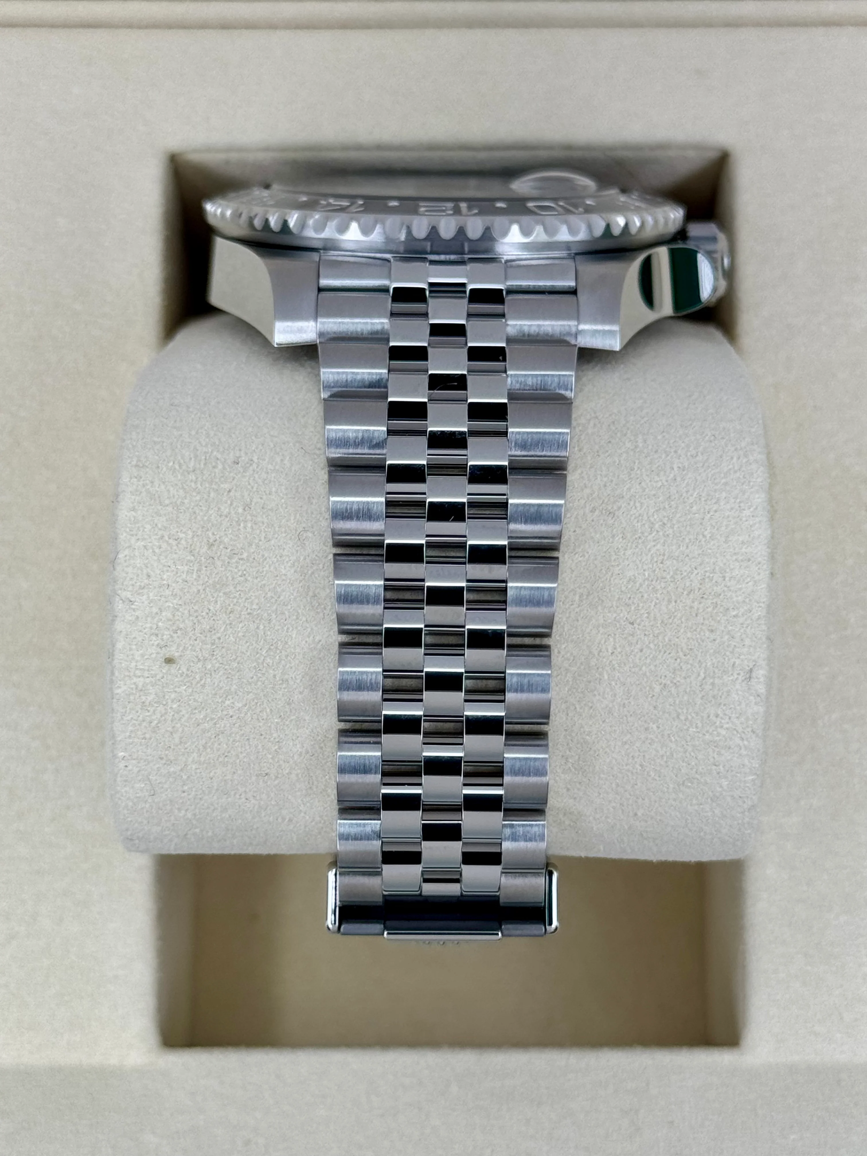 NEW 2025 Rolex GMT-Master II "Bruce Wayne" 40mm 126710GRNR Jubilee - Image 3