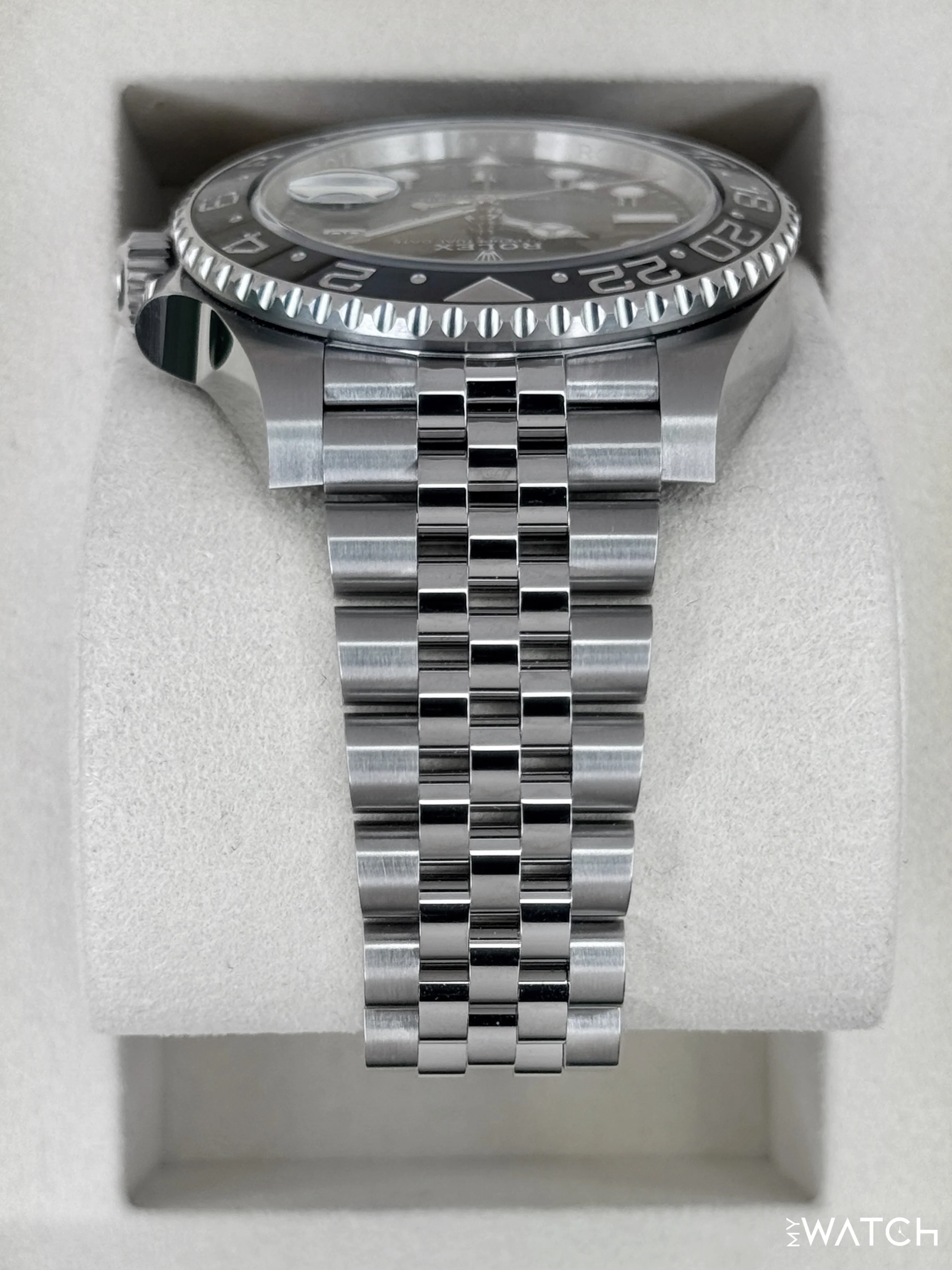 NEW 2025 Rolex GMT-Master II "Bruce Wayne" 40mm 126710GRNR Jubilee - Image 4