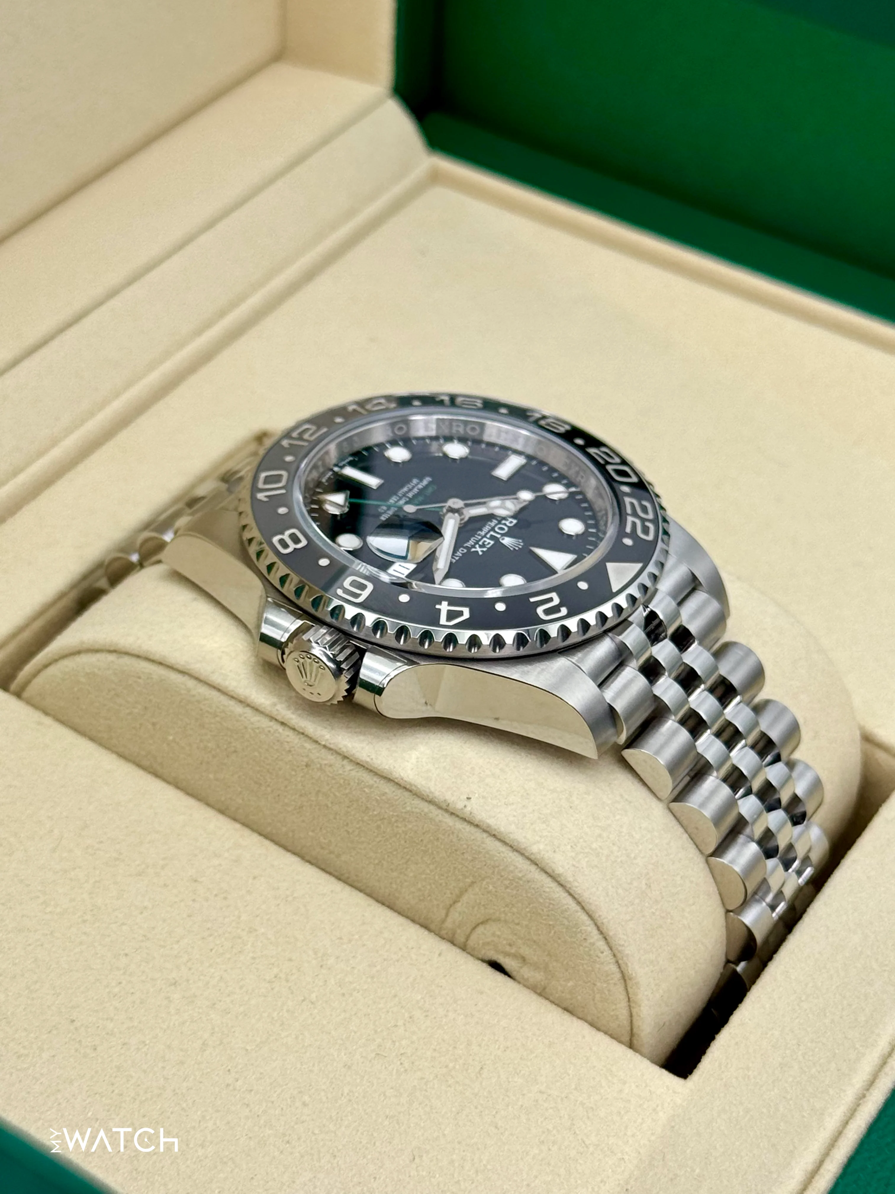 NEW 2025 Rolex GMT-Master II "Bruce Wayne" 40mm 126710GRNR Jubilee (STICKERED) - Image 8