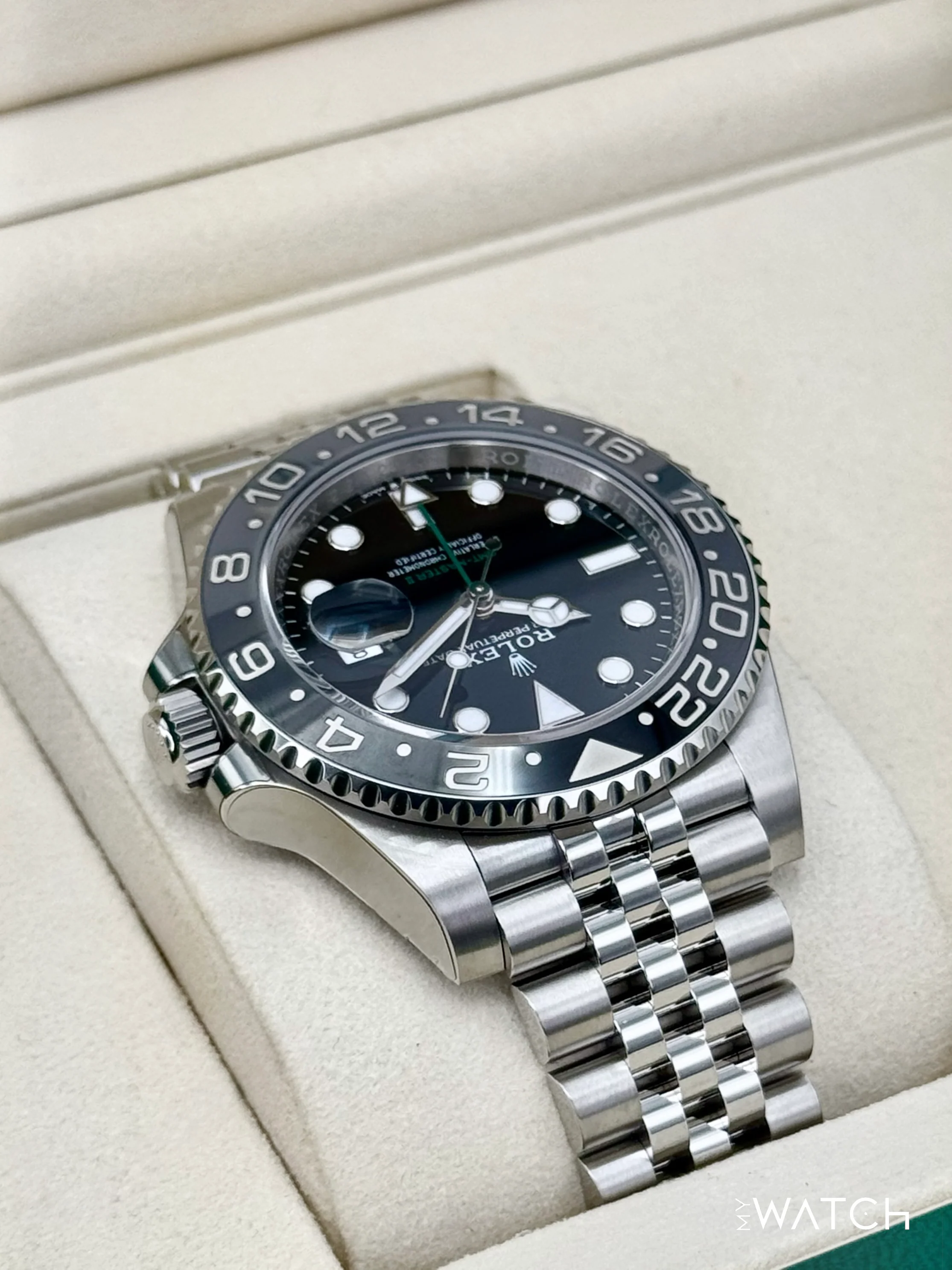 NEW 2025 Rolex GMT-Master II "Bruce Wayne" 40mm 126710GRNR Jubilee (STICKERED) - Image 8