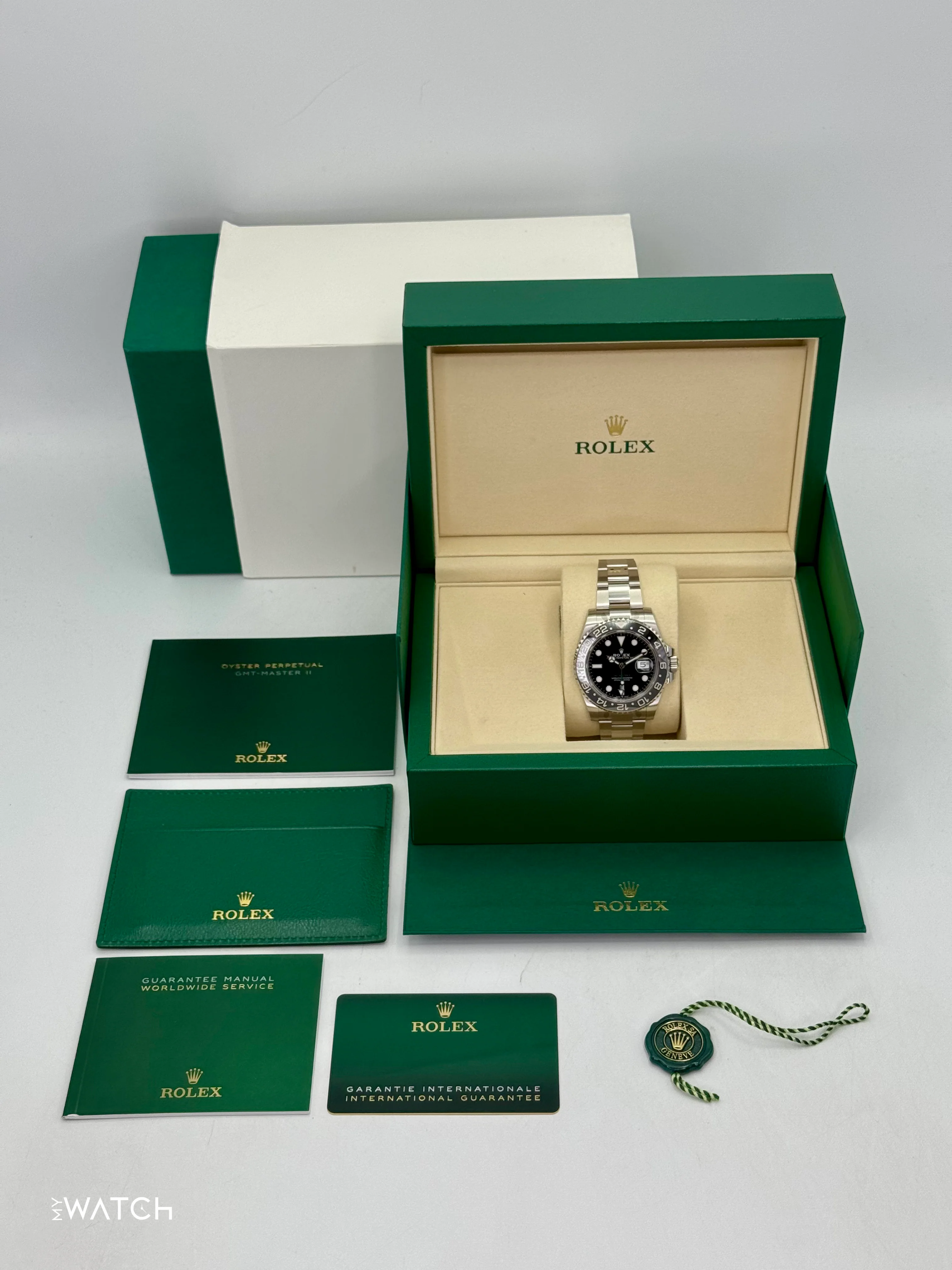 NEW 2025 Rolex GMT-Master II "Bruce Wayne" 40mm 126710GRNR Oyster - Image 10