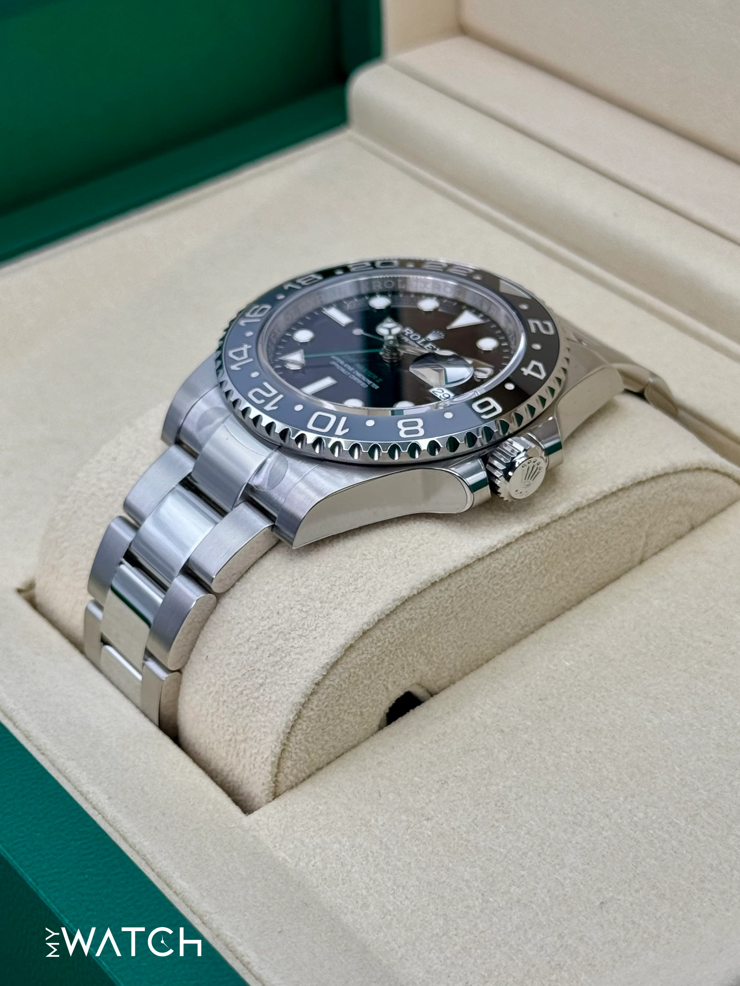 NEW 2025 Rolex GMT-Master II "Bruce Wayne" 40mm 126710GRNR Oyster - Image 5