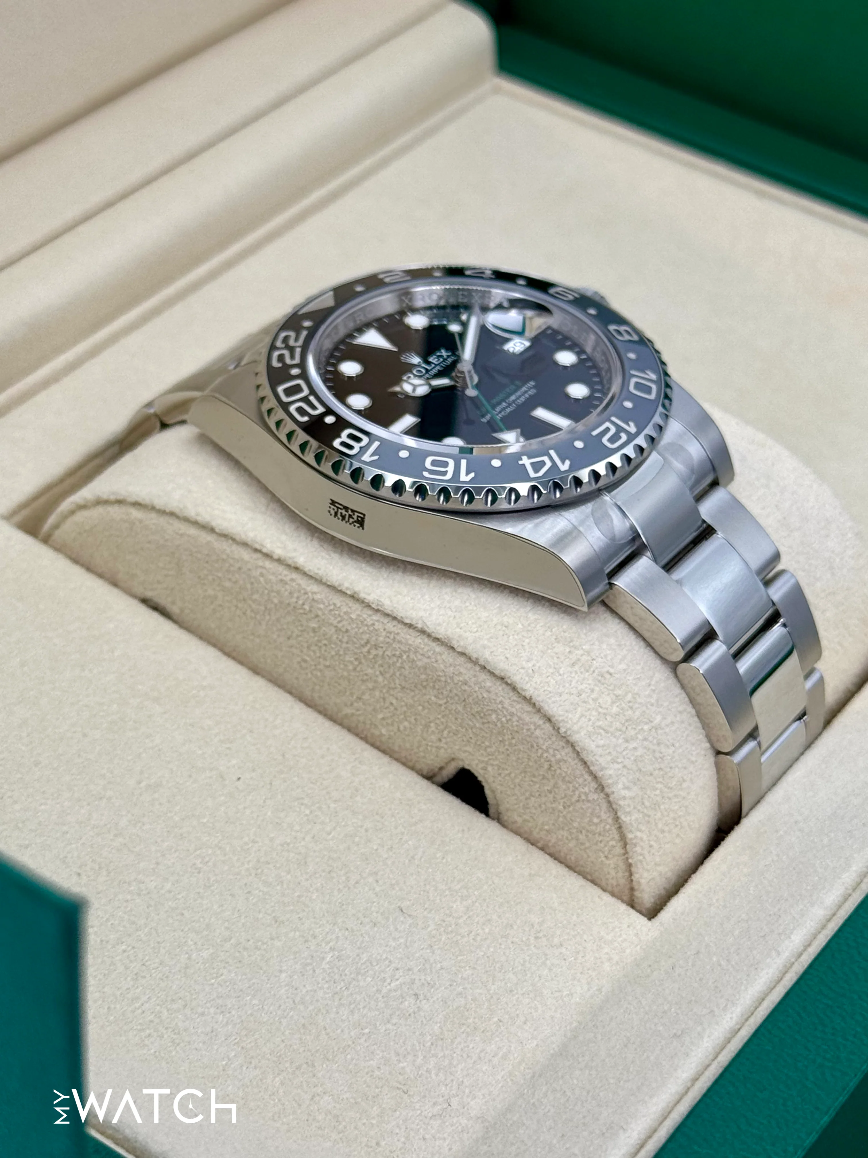 NEW 2025 Rolex GMT-Master II "Bruce Wayne" 40mm 126710GRNR Oyster - Image 6