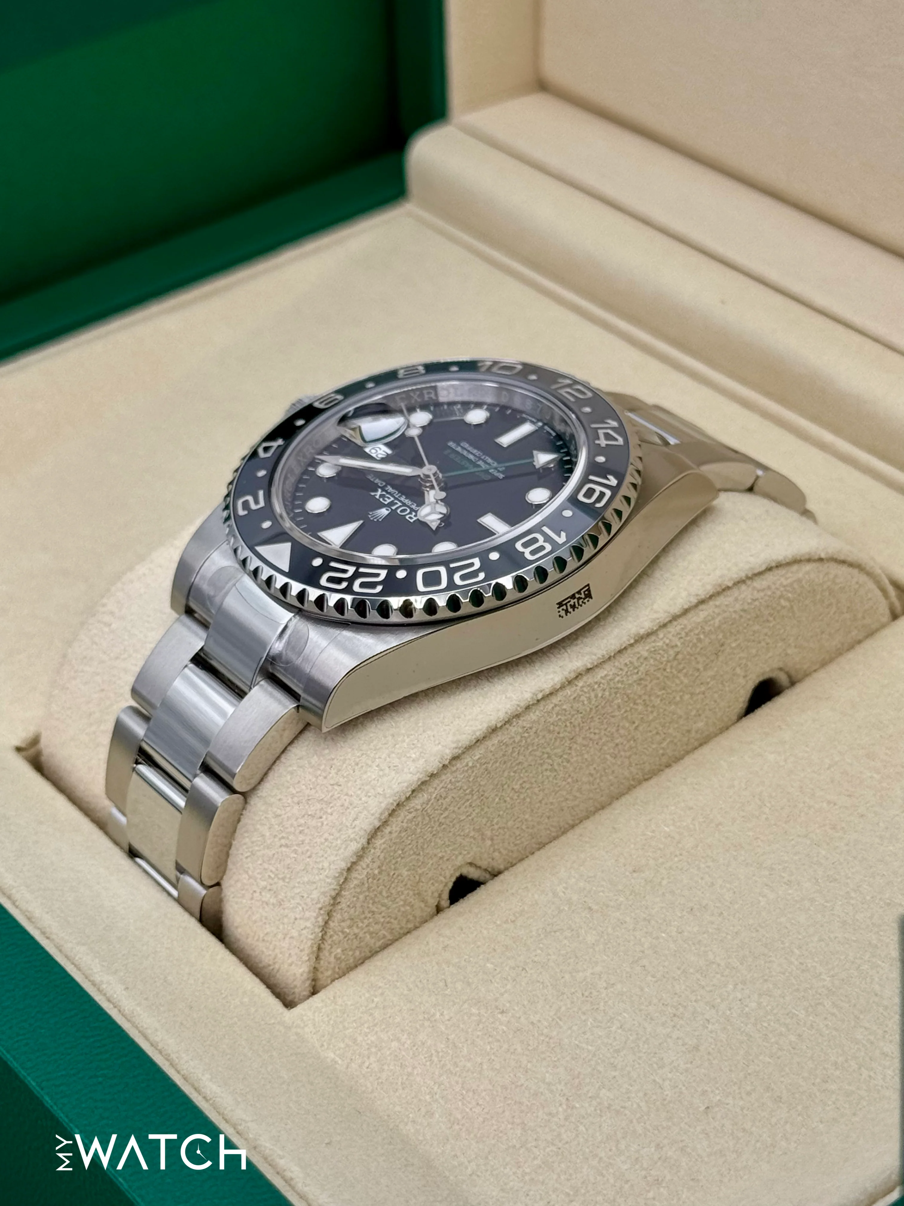NEW 2025 Rolex GMT-Master II "Bruce Wayne" 40mm 126710GRNR Oyster - Image 7