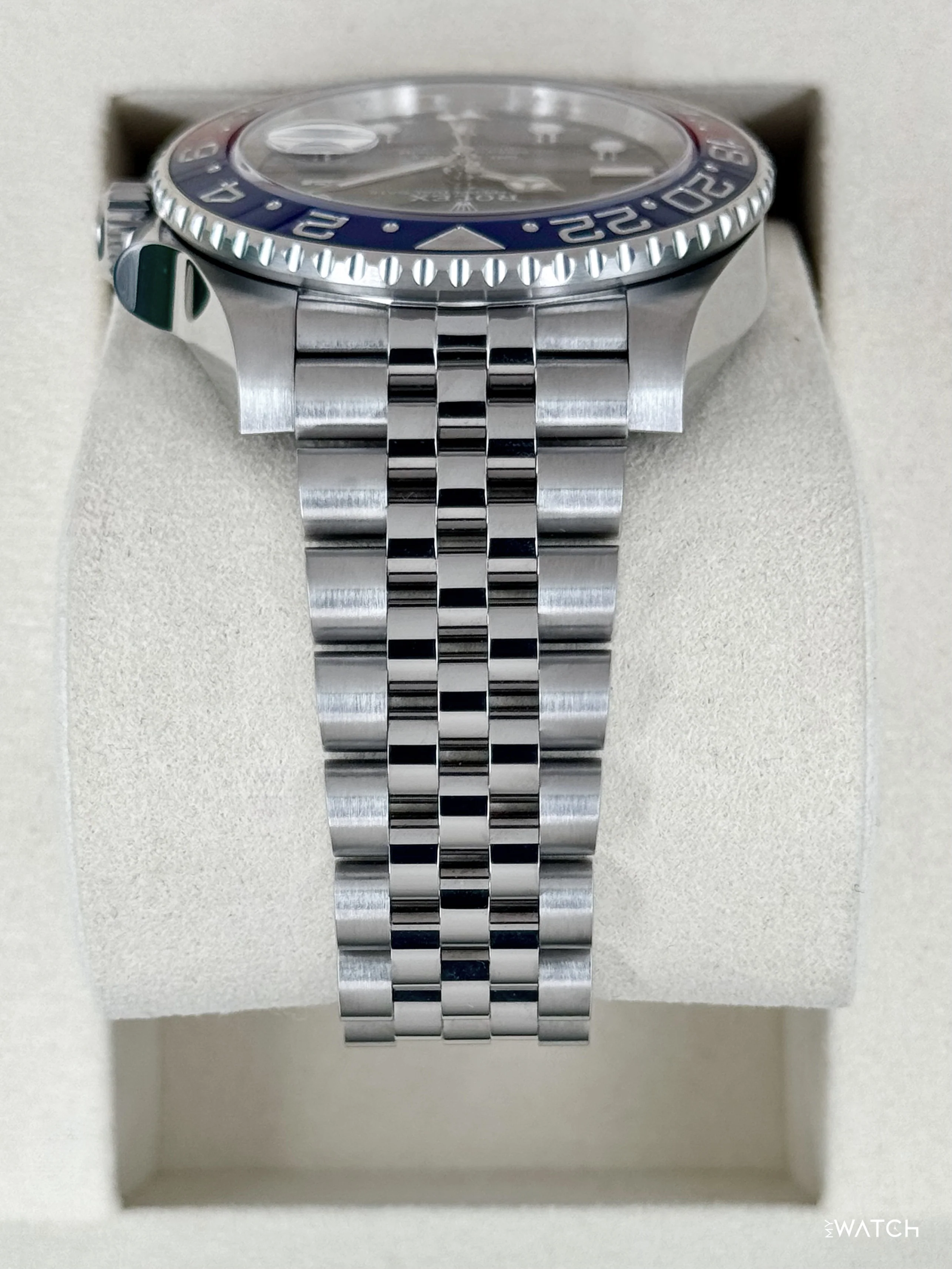 NEW 2025 Rolex GMT-Master II "Pepsi" 40mm 126710BLRO Jubilee - Image 4