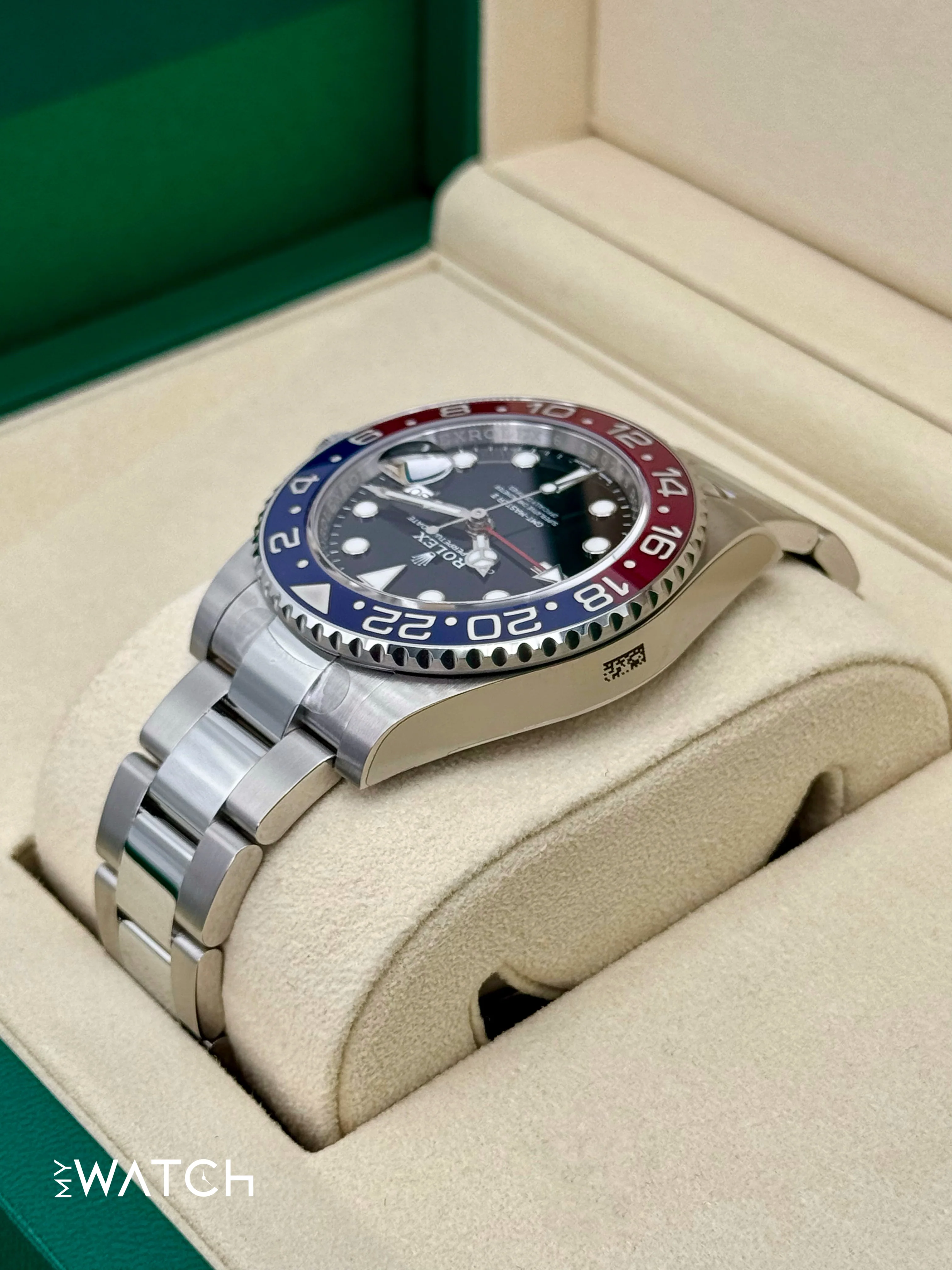 NEW 2025 Rolex GMT-Master II "Pepsi" 40mm 126710BLRO Oyster - Image 7