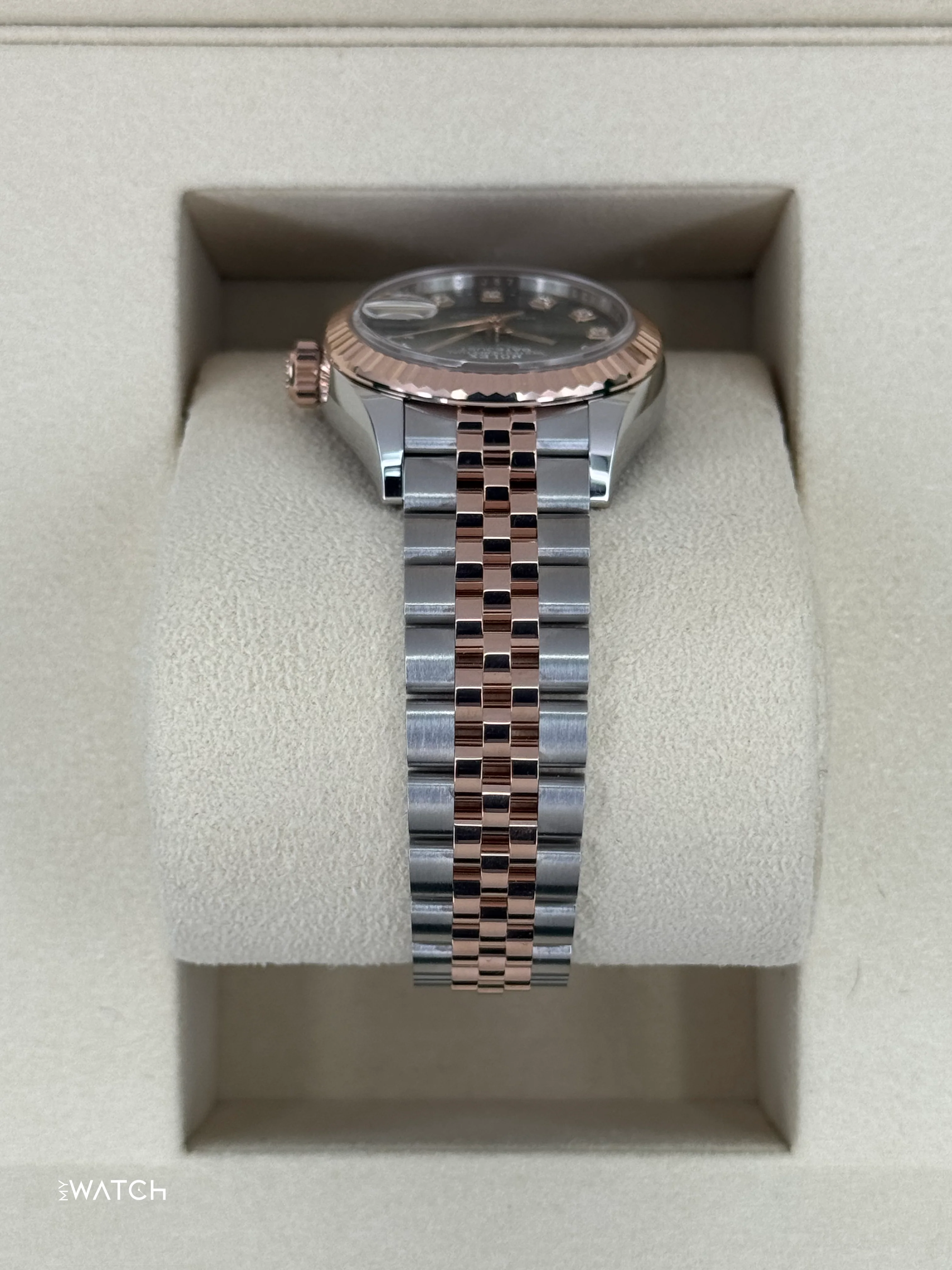 NEW 2025 Rolex Ladies Datejust 28mm 279171 Two-Tone Green Diamond Dial - Image 4
