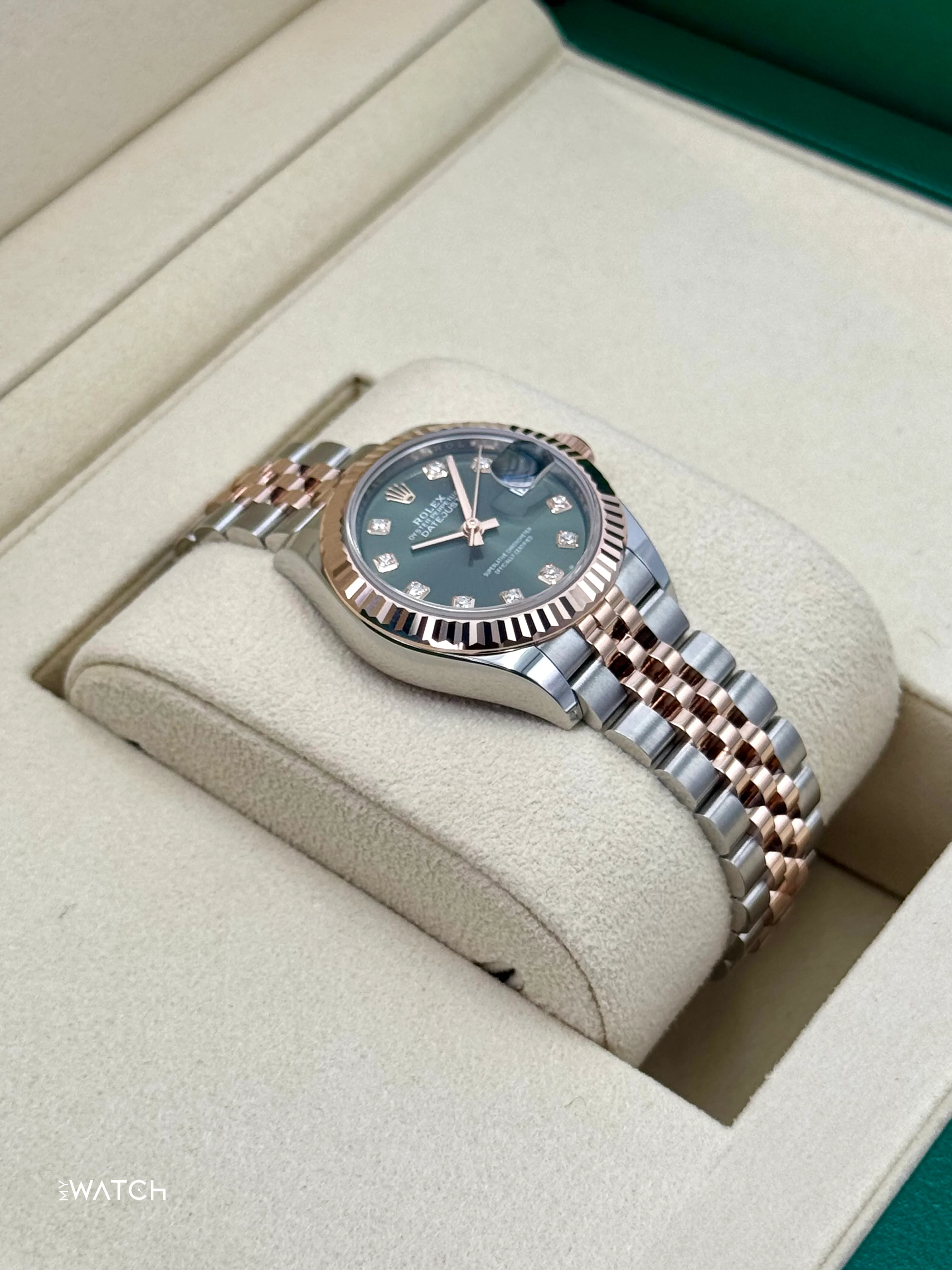 NEW 2025 Rolex Ladies Datejust 28mm 279171 Two-Tone Green Diamond Dial - Image 6