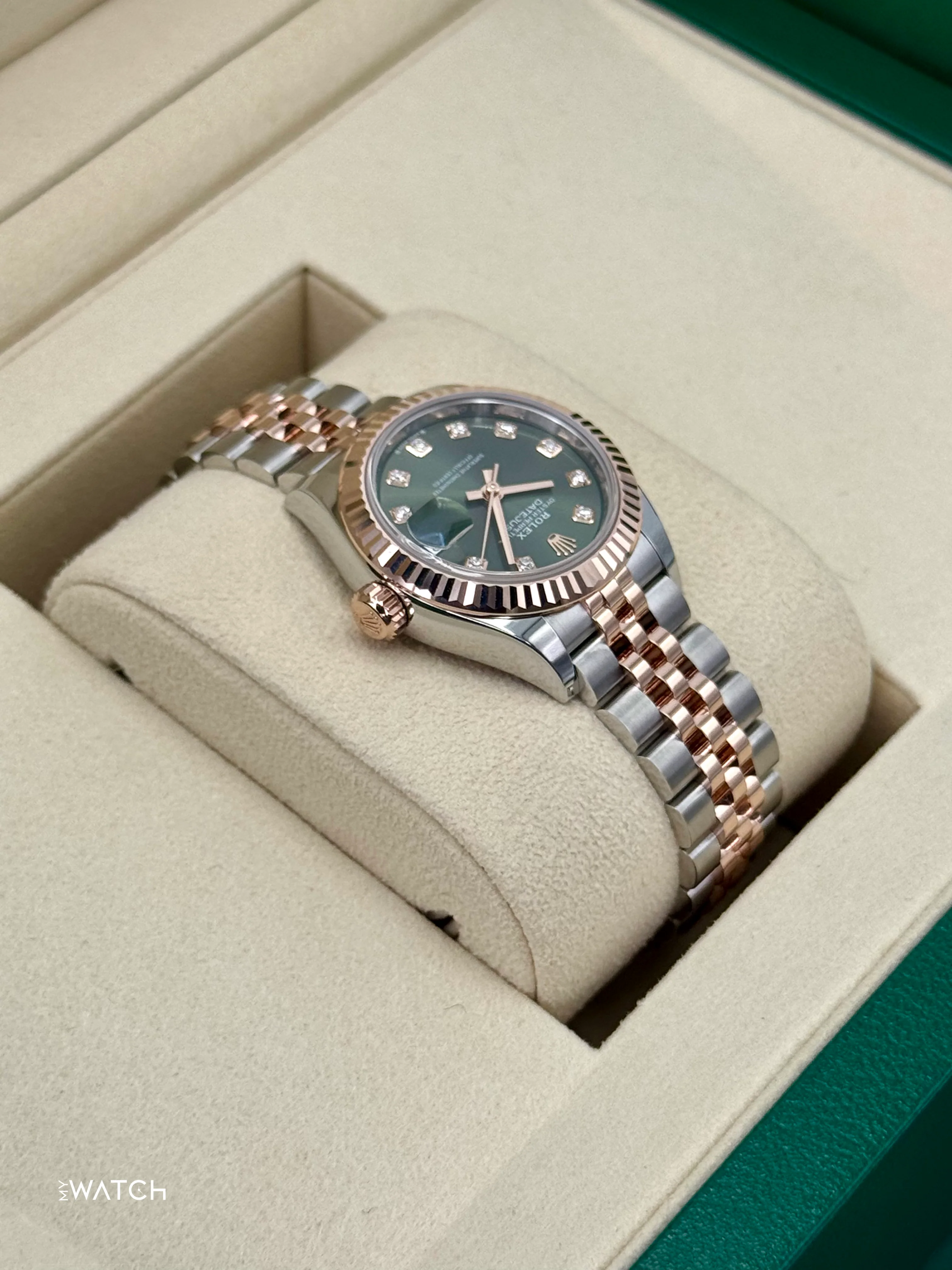 NEW 2025 Rolex Ladies Datejust 28mm 279171 Two-Tone Green Diamond Dial - Image 8