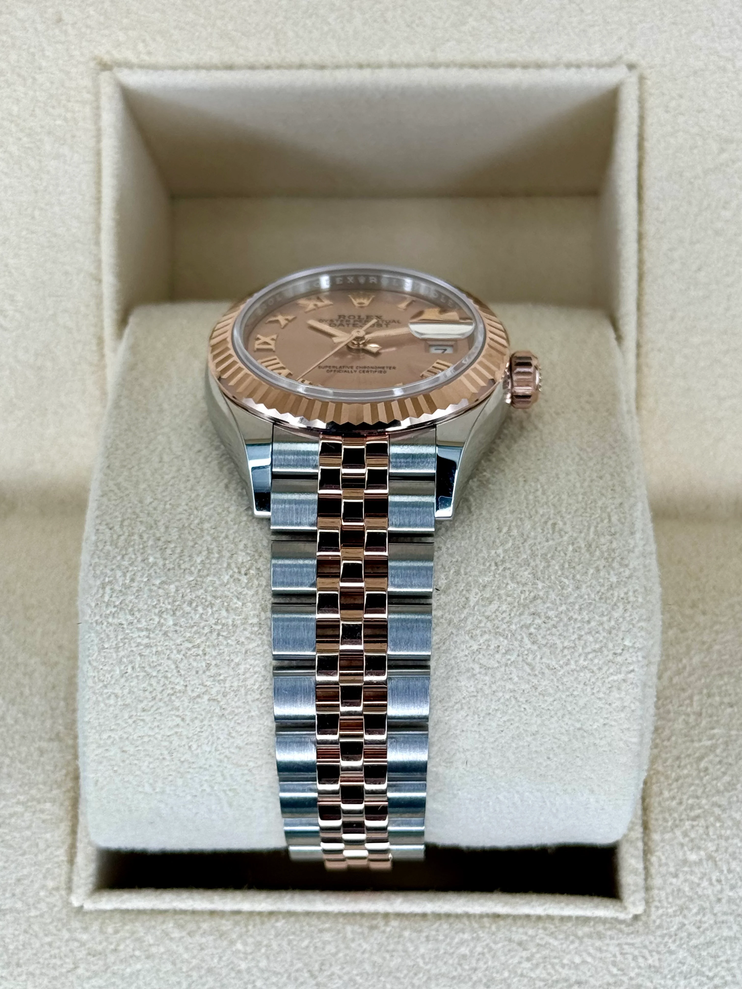 NEW 2025 Rolex Lady Datejust 28mm 279171 Two-Tone Jubilee Pink Dial - Image 3