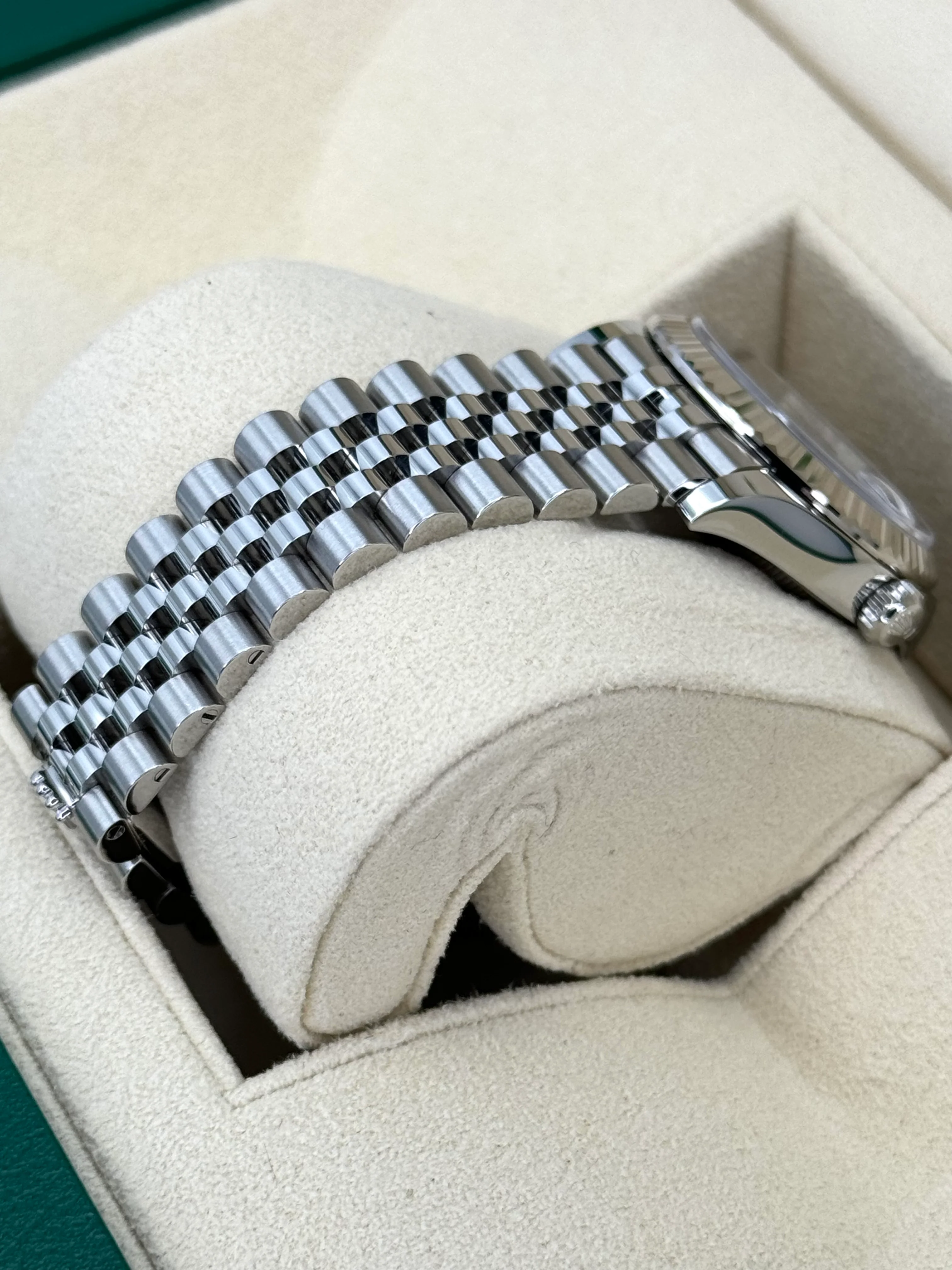 NEW 2025 Rolex Datejust 31mm 278274 Stainless Steel Jubilee Floral Dial - Image 5
