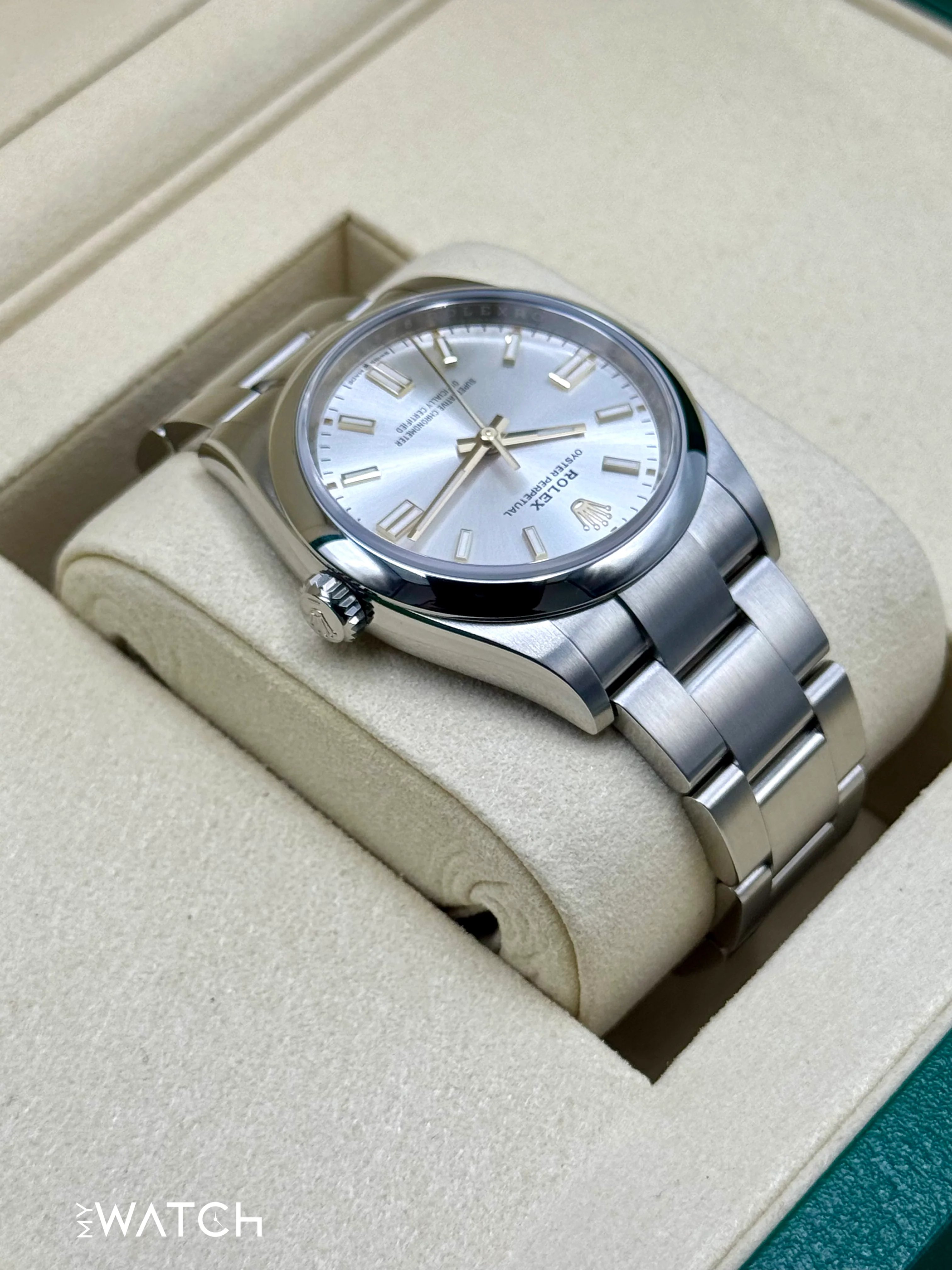 NEW 2025 Rolex Oyster Perpetual 36mm 126000 Silver Dial - Image 8