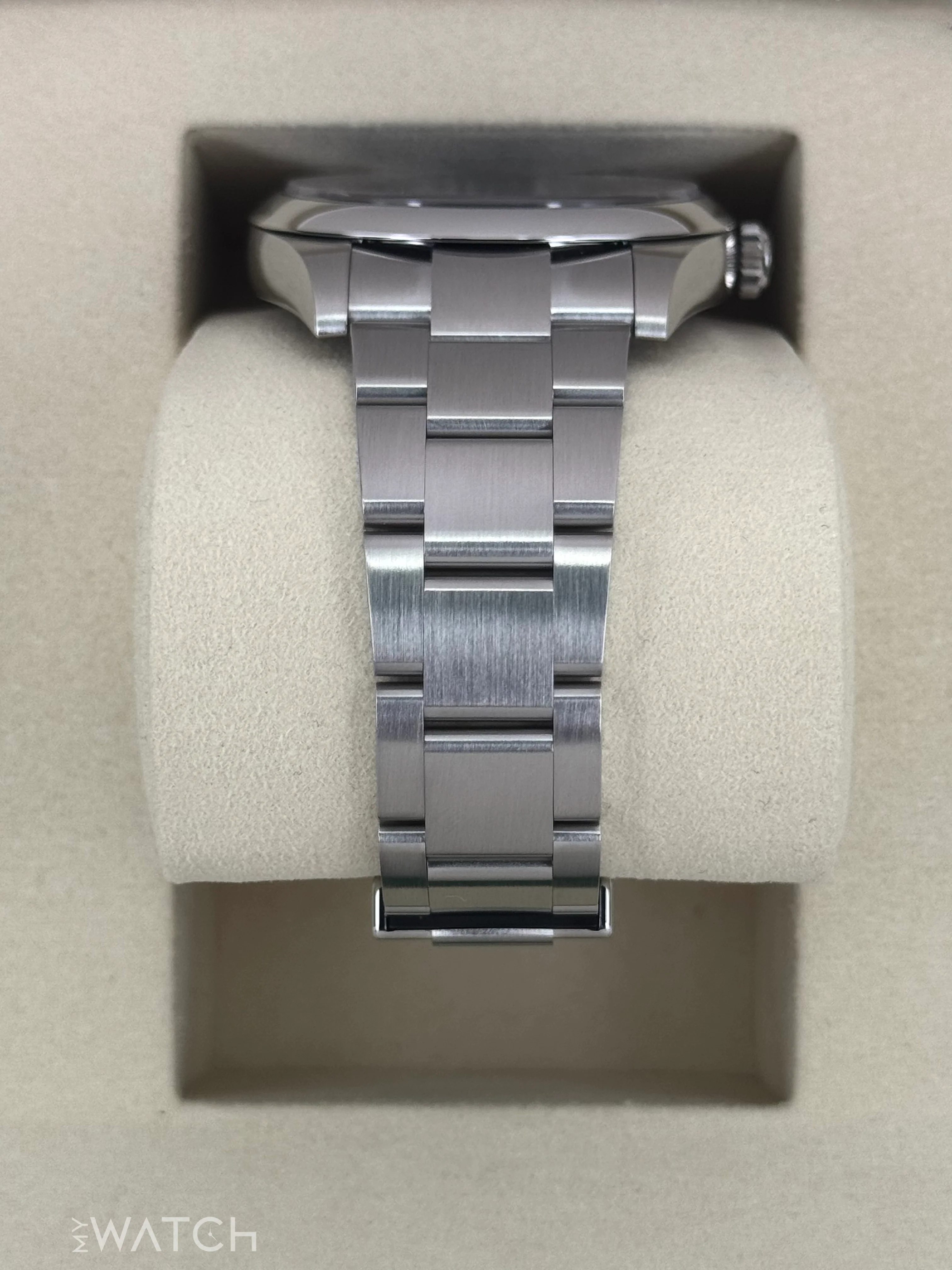 NEW 2025 Rolex Oyster Perpetual 41mm 124300 Blue Dial - Image 3