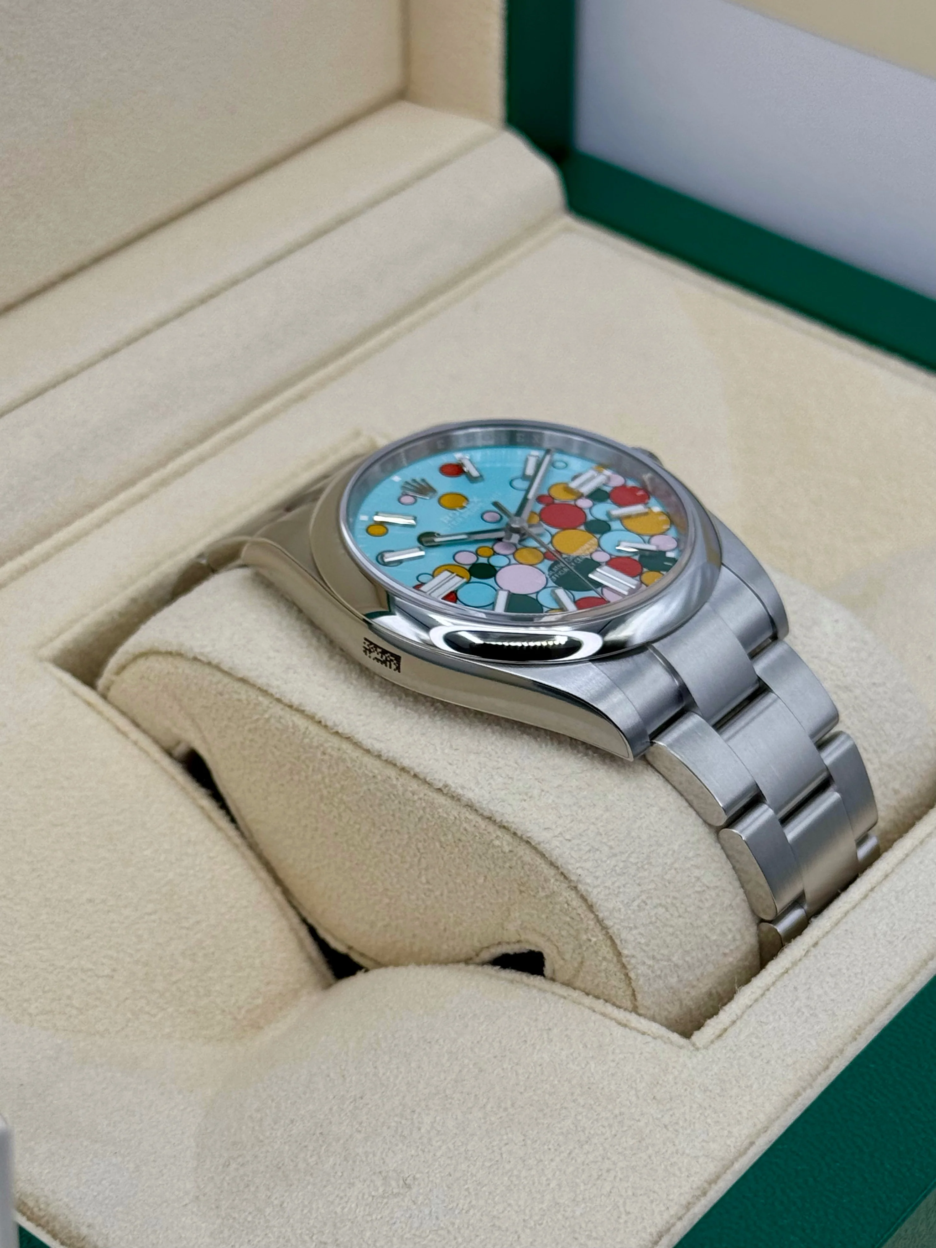 NEW 2024 Rolex Oyster Perpetual 41mm 124300 Celebration Dial - Image 6