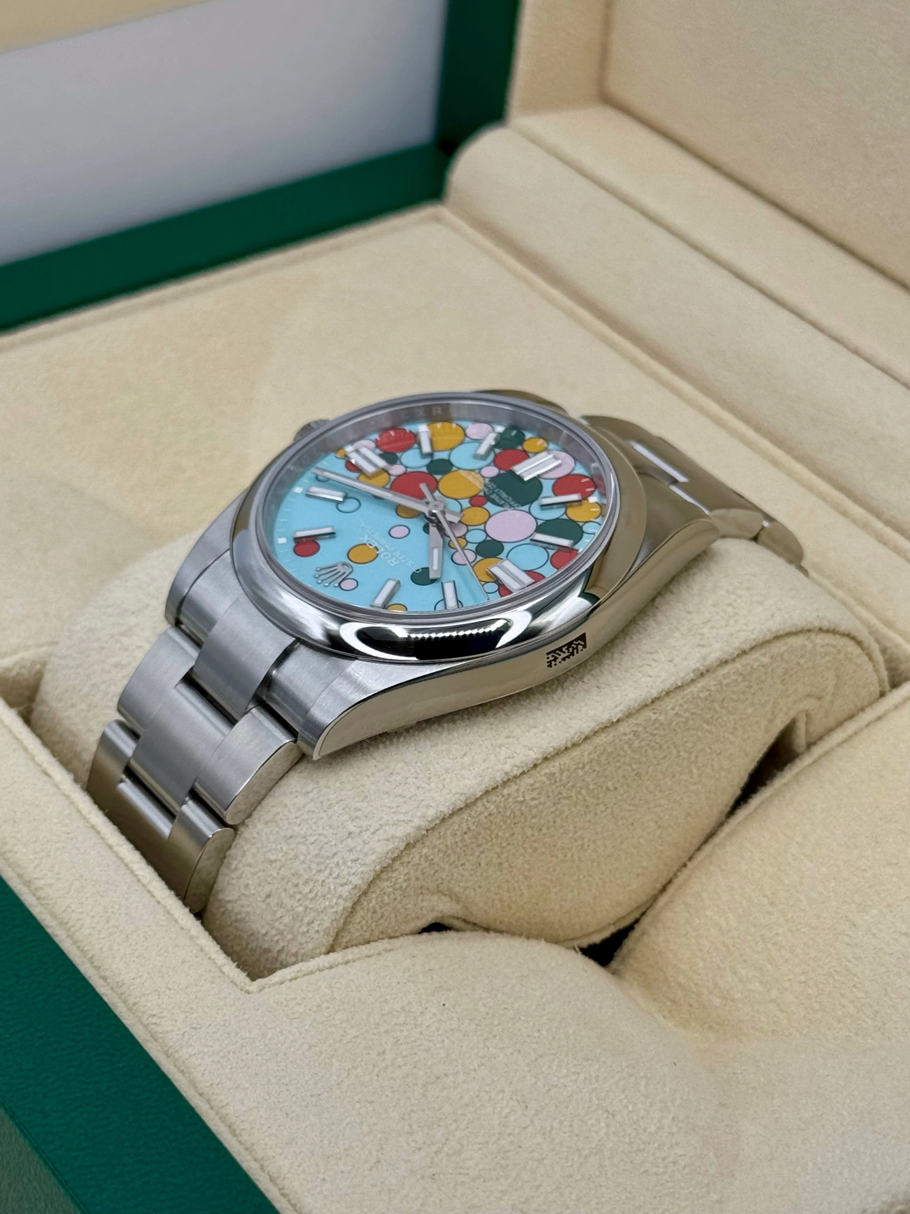 NEW 2024 Rolex Oyster Perpetual 41mm 124300 Celebration Dial - Image 7