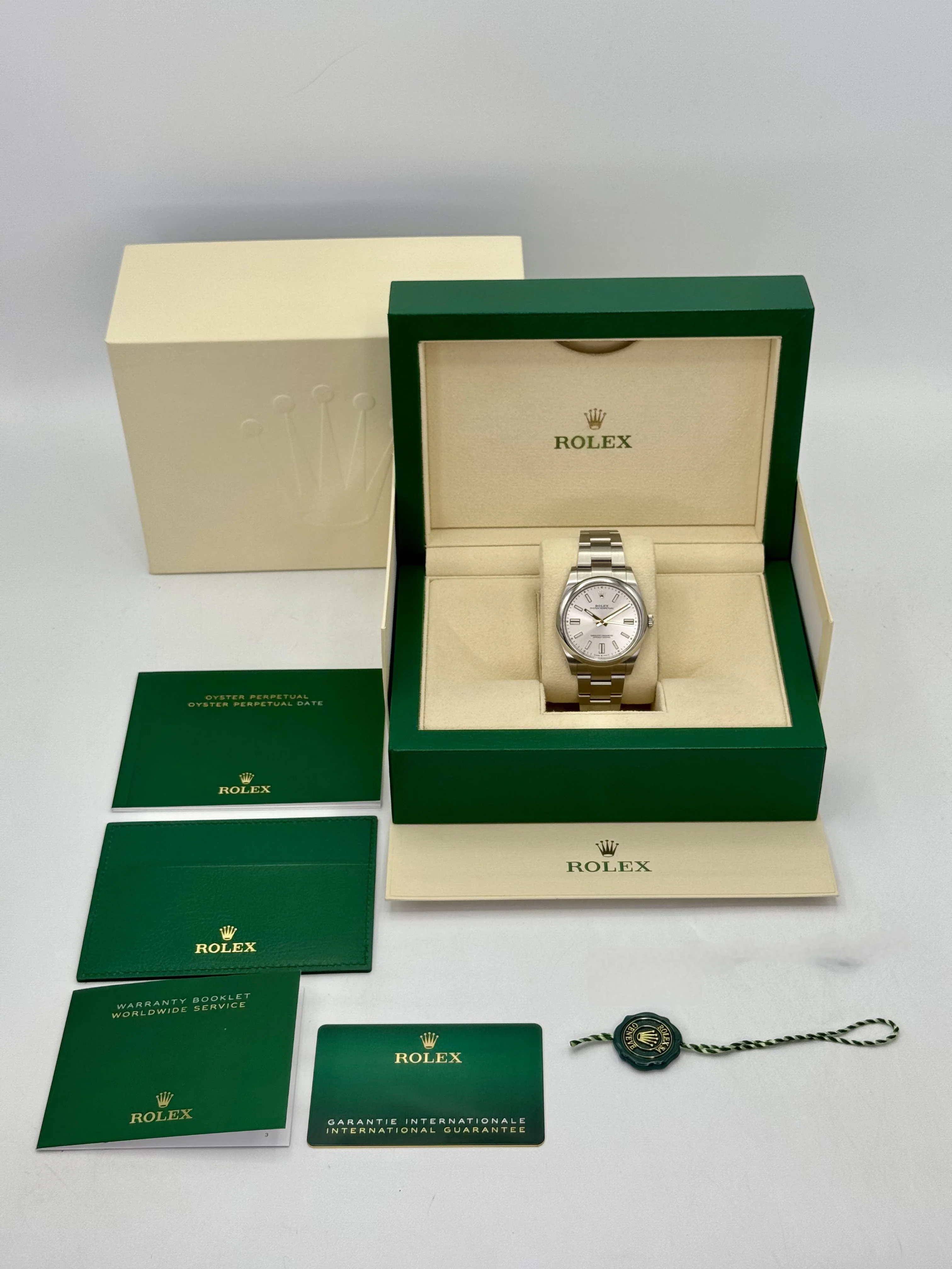 NEW 2025 Rolex Oyster Perpetual 41mm 124300 Silver Dial - Image 10