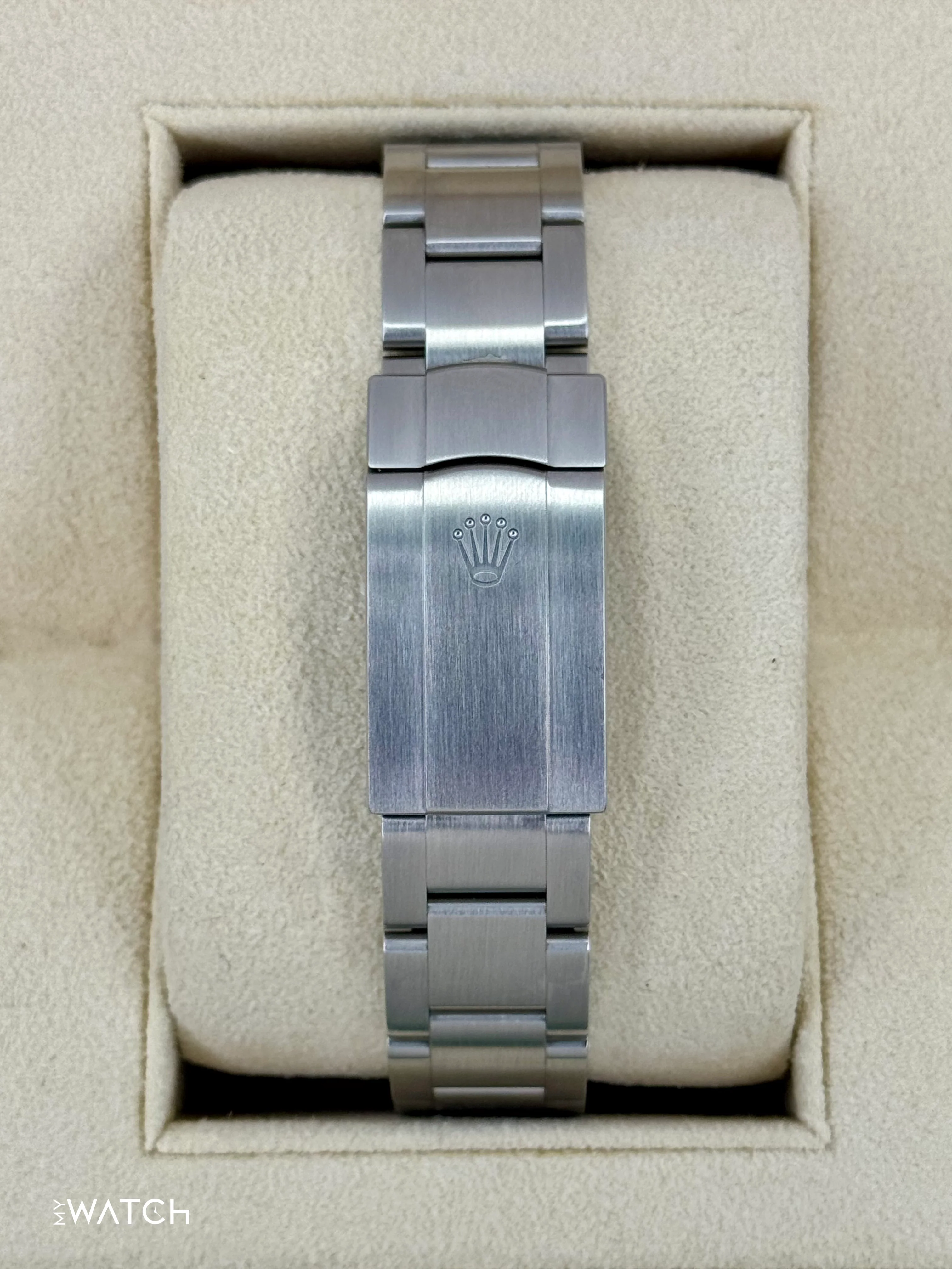NEW 2025 Rolex Oyster Perpetual 41mm 124300 Silver Dial - Image 2