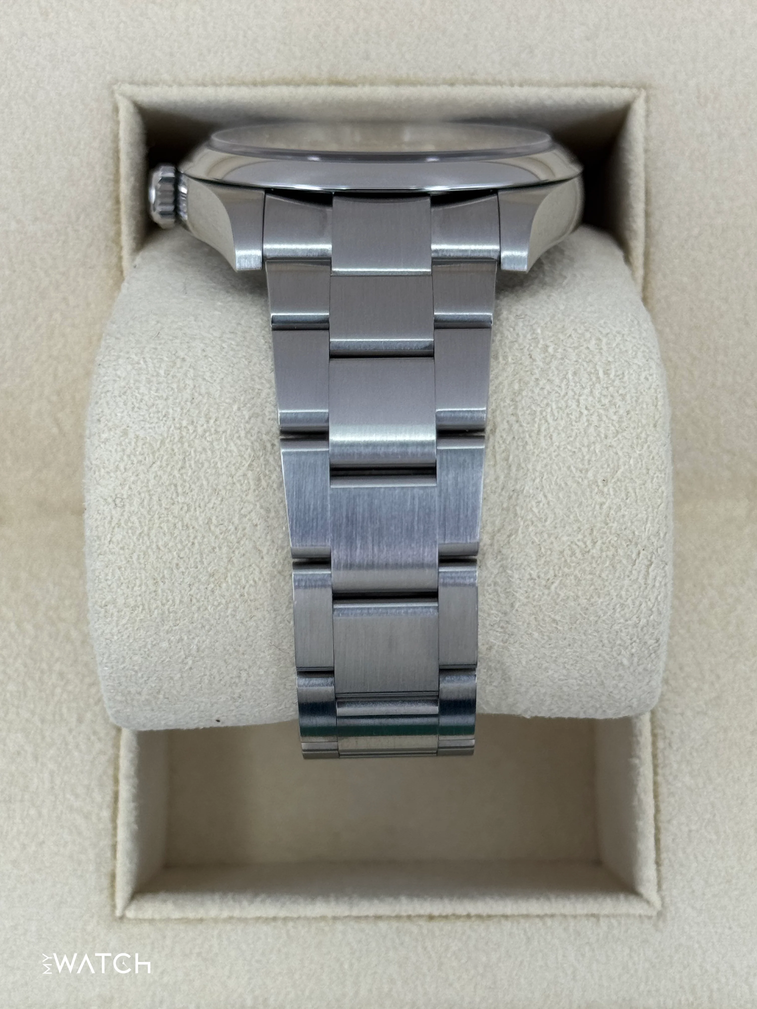 NEW 2025 Rolex Oyster Perpetual 41mm 124300 Silver Dial - Image 4