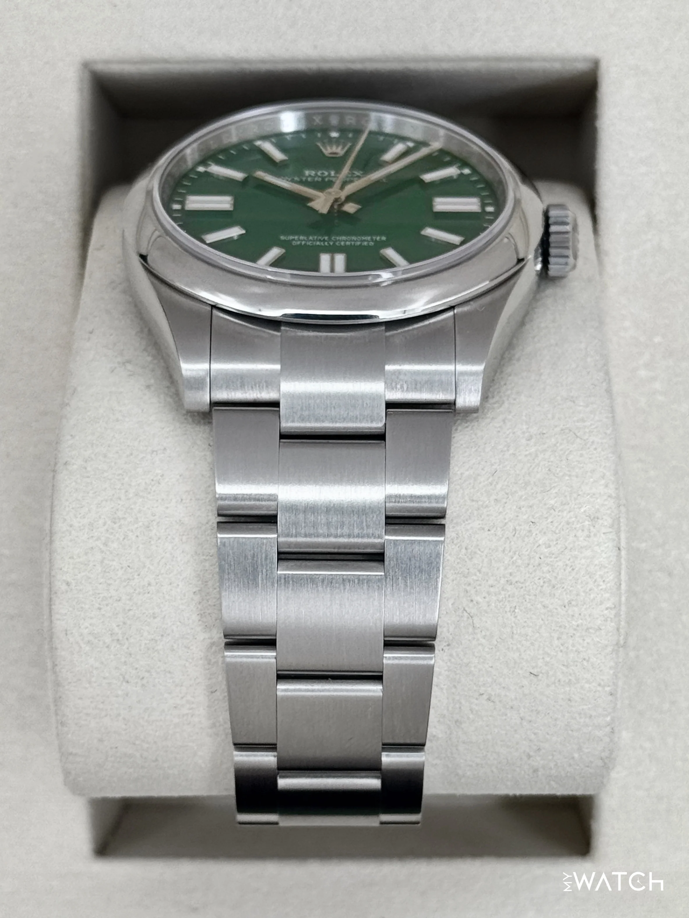 NEW 2025 Rolex Oyster Perpetual 41mm 134300 Green Dial - Image 3