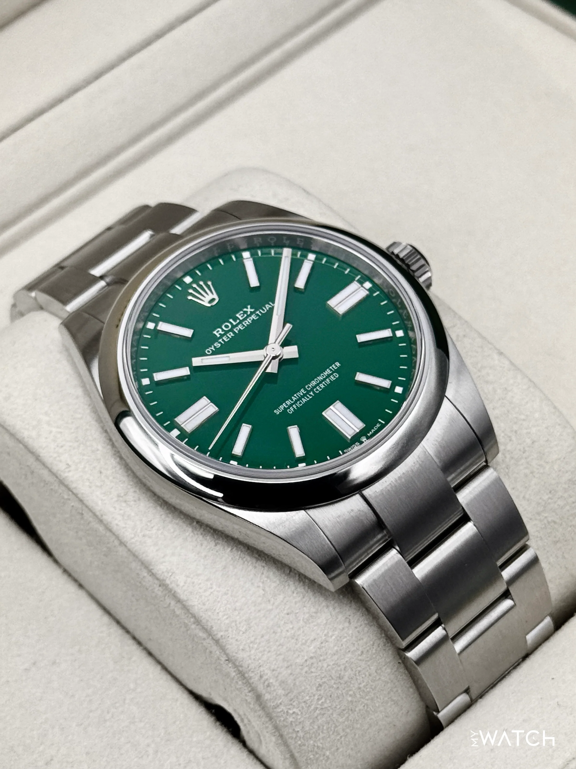 NEW 2025 Rolex Oyster Perpetual 41mm 134300 Green Dial - Image 6