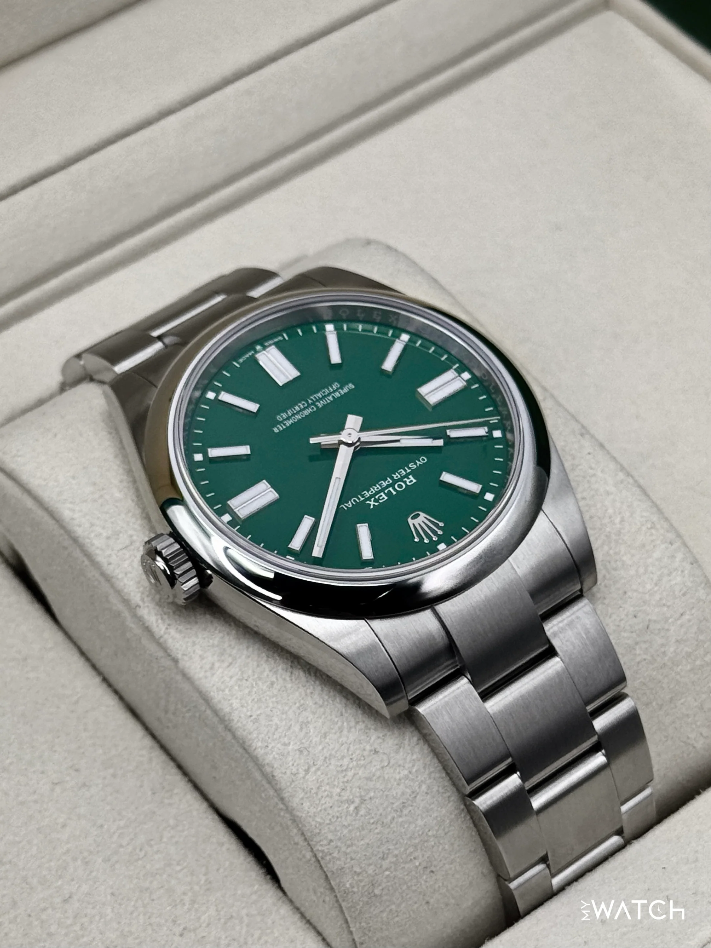 NEW 2025 Rolex Oyster Perpetual 41mm 134300 Green Dial - Image 8