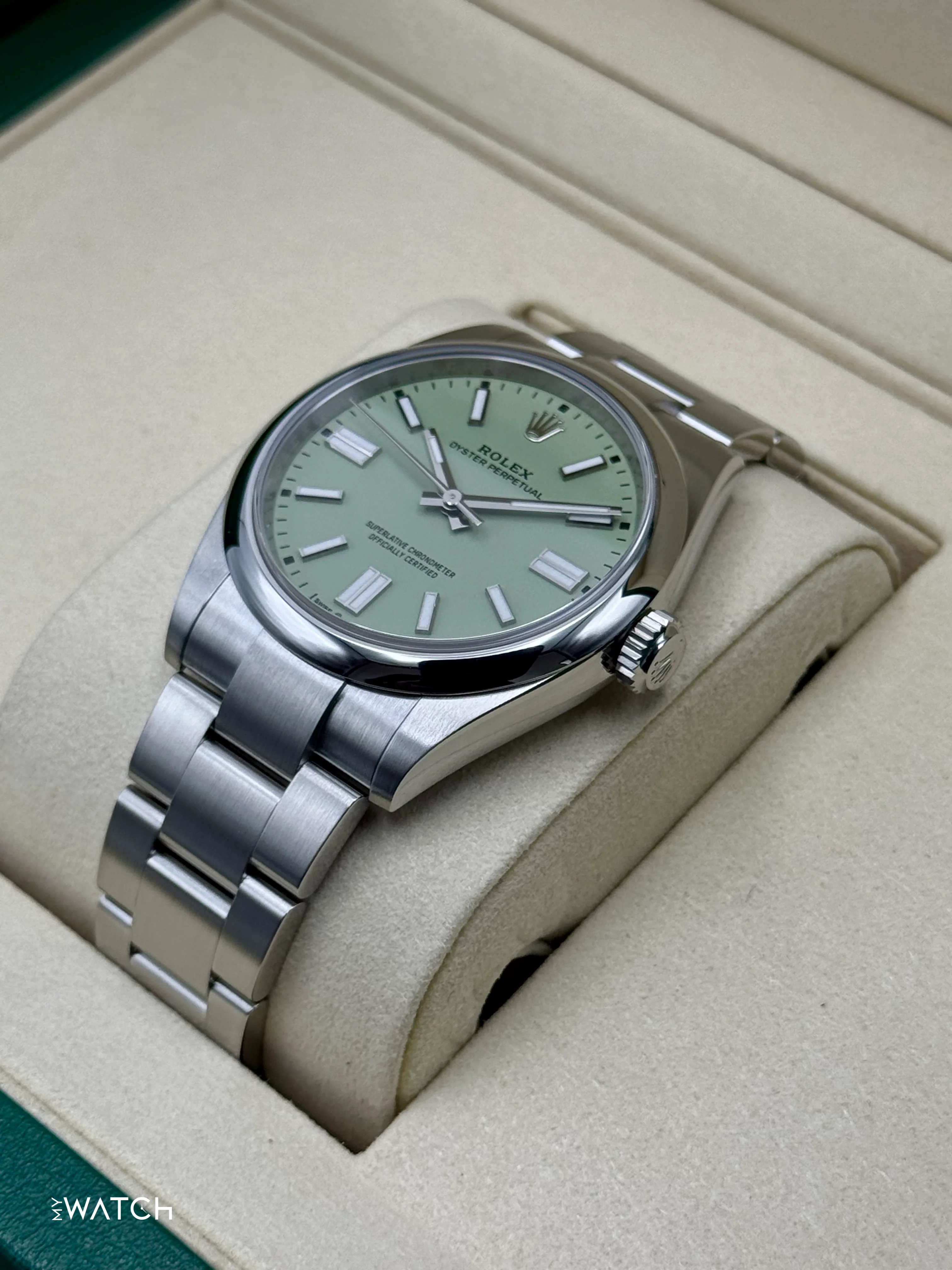 NEW 2025 Rolex Oyster Perpetual 41mm 134300 Pistachio Dial - Image 5