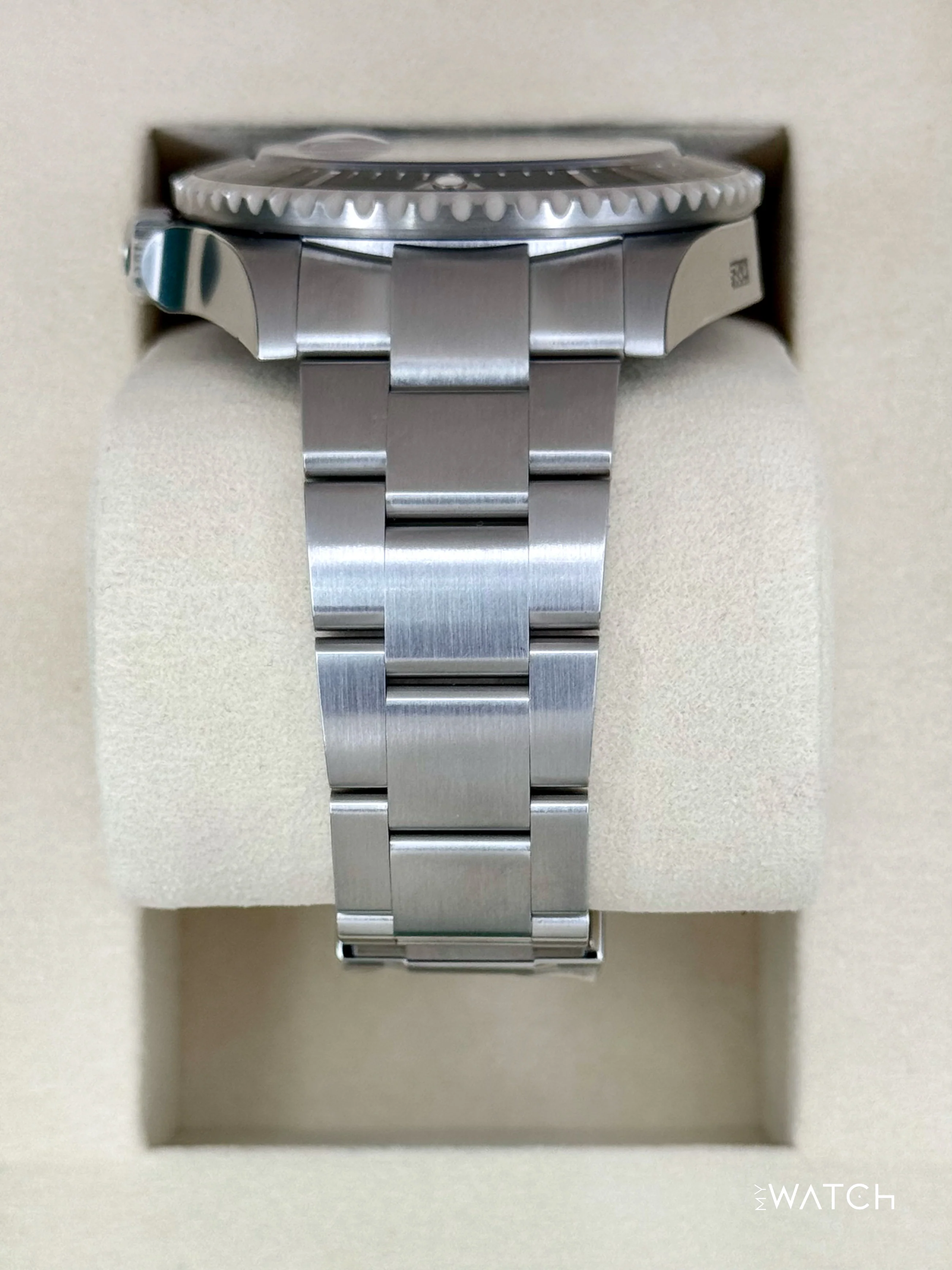 NEW 2025 Rolex Sea-Dweller 43mm 126600 Black Dial (STICKERED) - Image 4