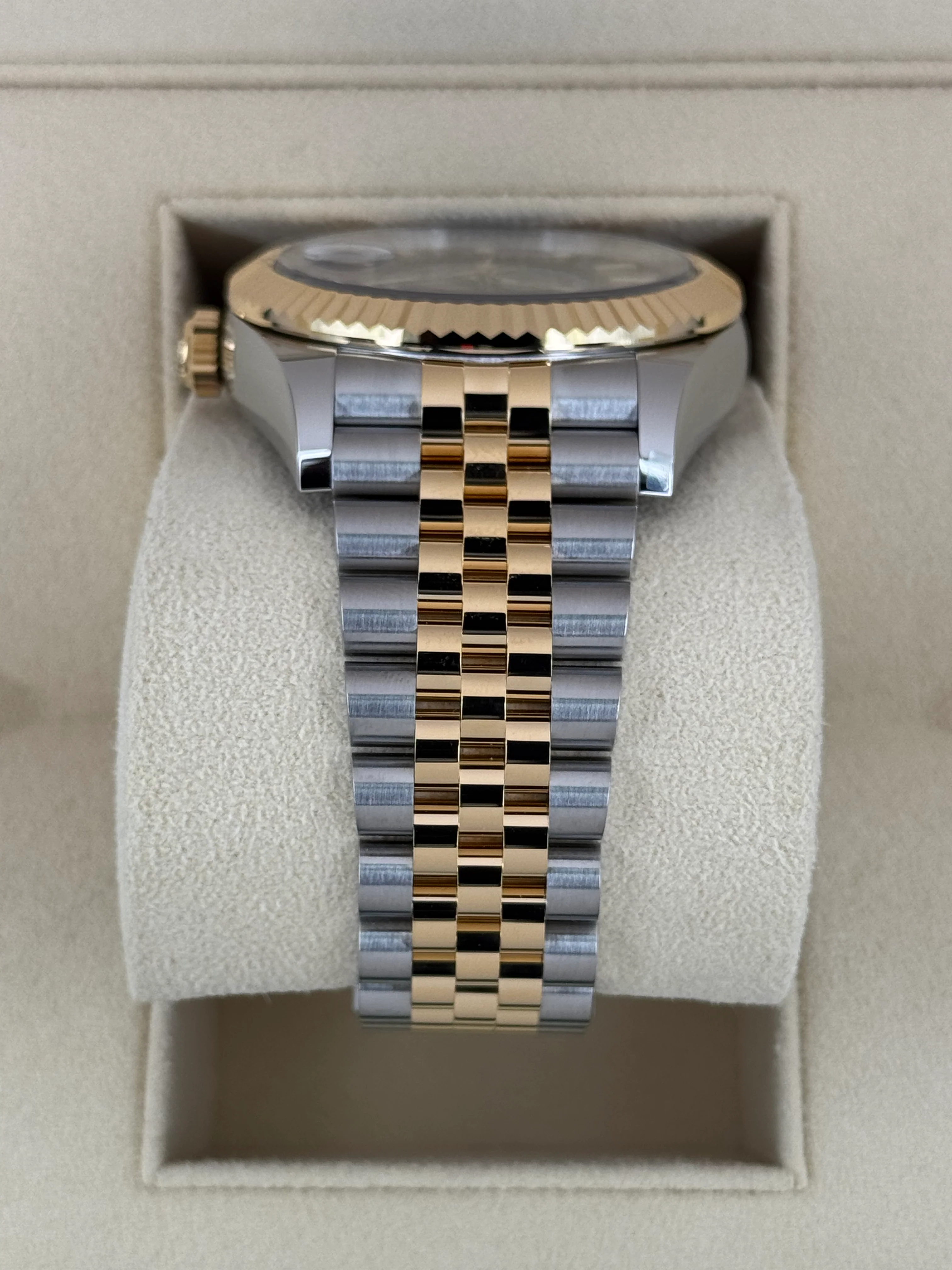 NEW 2025 Rolex Sky-Dweller 42mm 336933 Jubilee Black Dial - Image 4