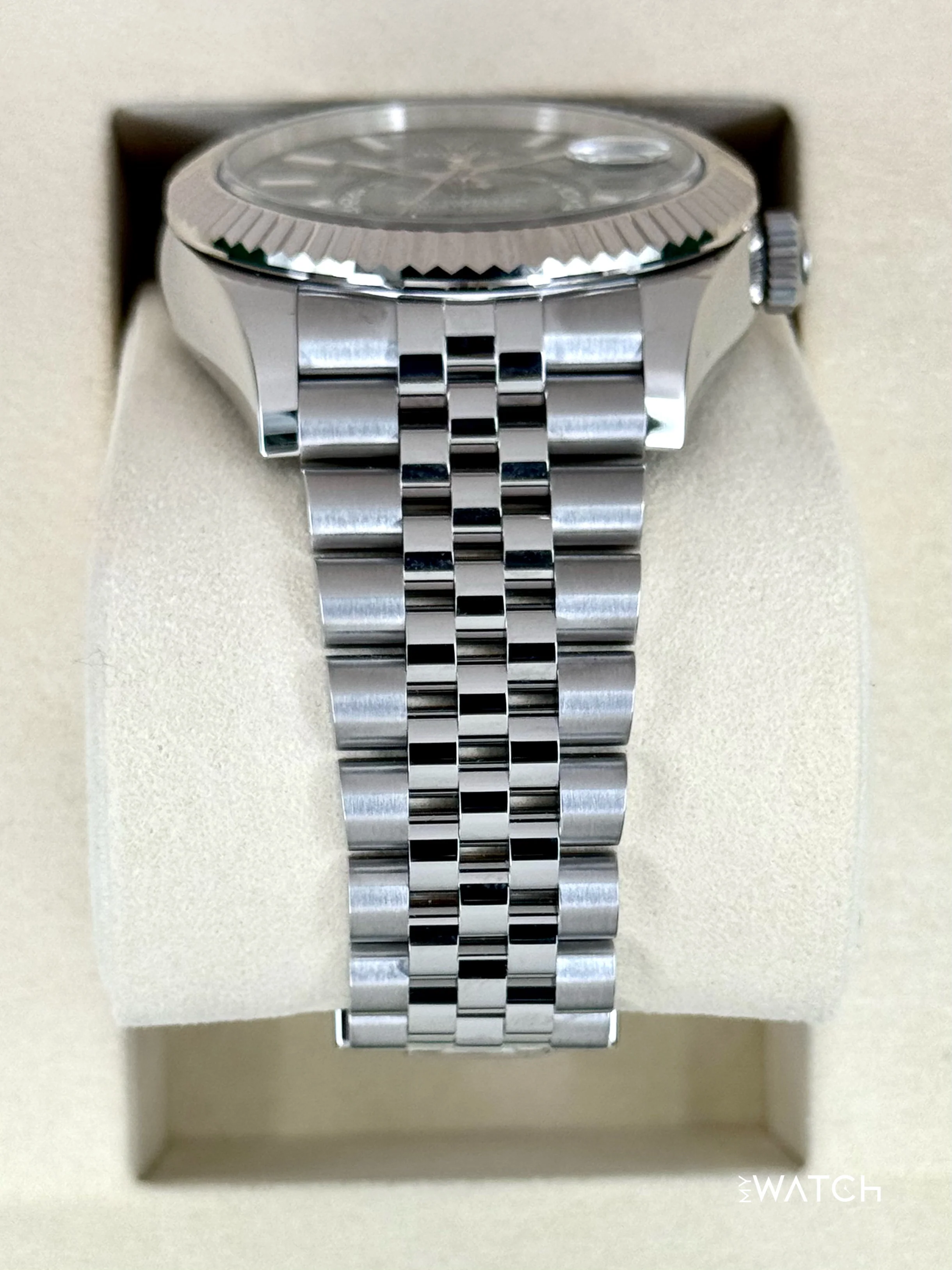 NEW 2025 Rolex Sky-Dweller 42mm 336934 Jubilee Green Dial (STICKERED) - Image 4