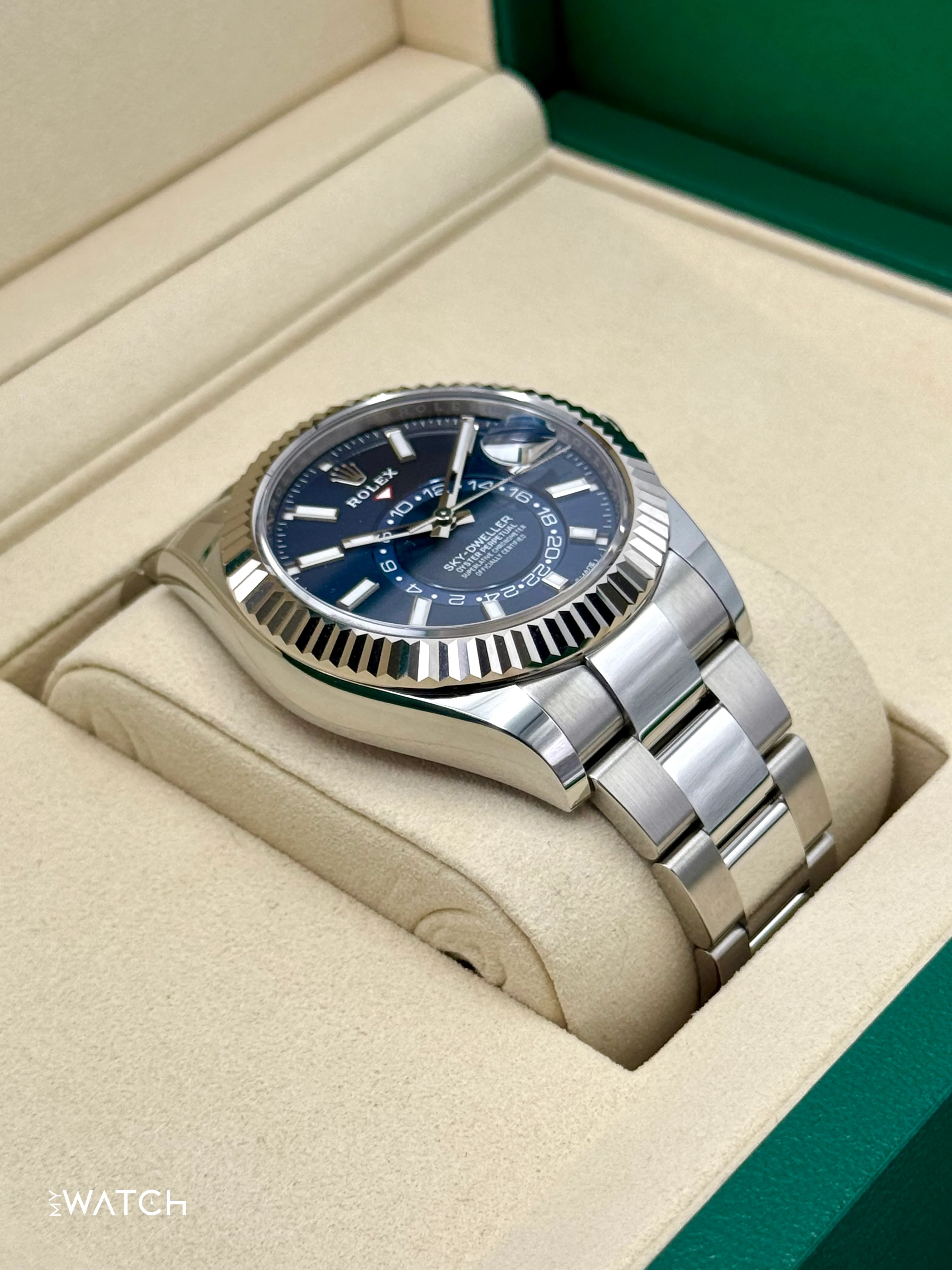 NEW 2025 Rolex Sky-Dweller 42mm 336934 Oyster Blue Dial - Image 6