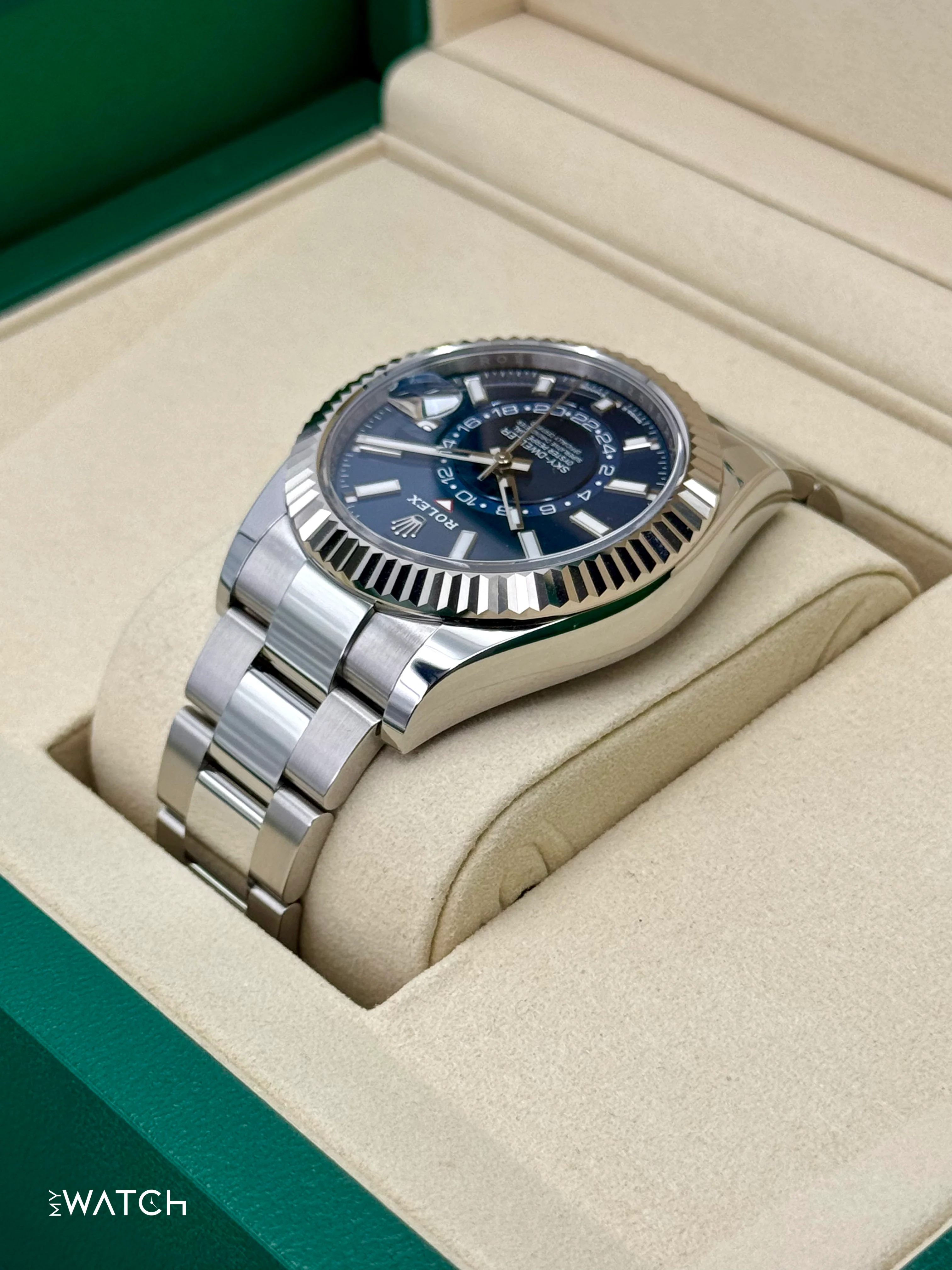 NEW 2025 Rolex Sky-Dweller 42mm 336934 Oyster Blue Dial - Image 7