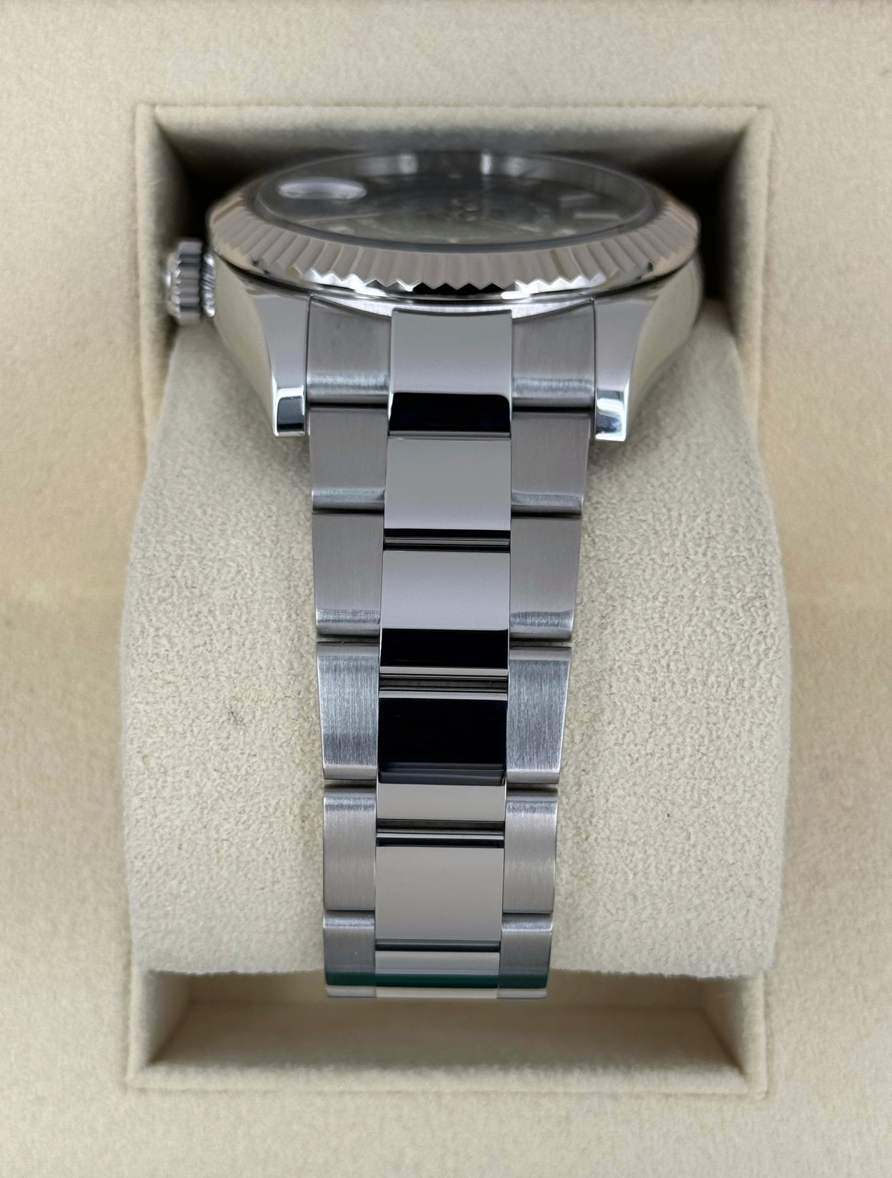 NEW 2025 Rolex Sky-Dweller 42mm 336934 Oyster Green Dial - Image 4