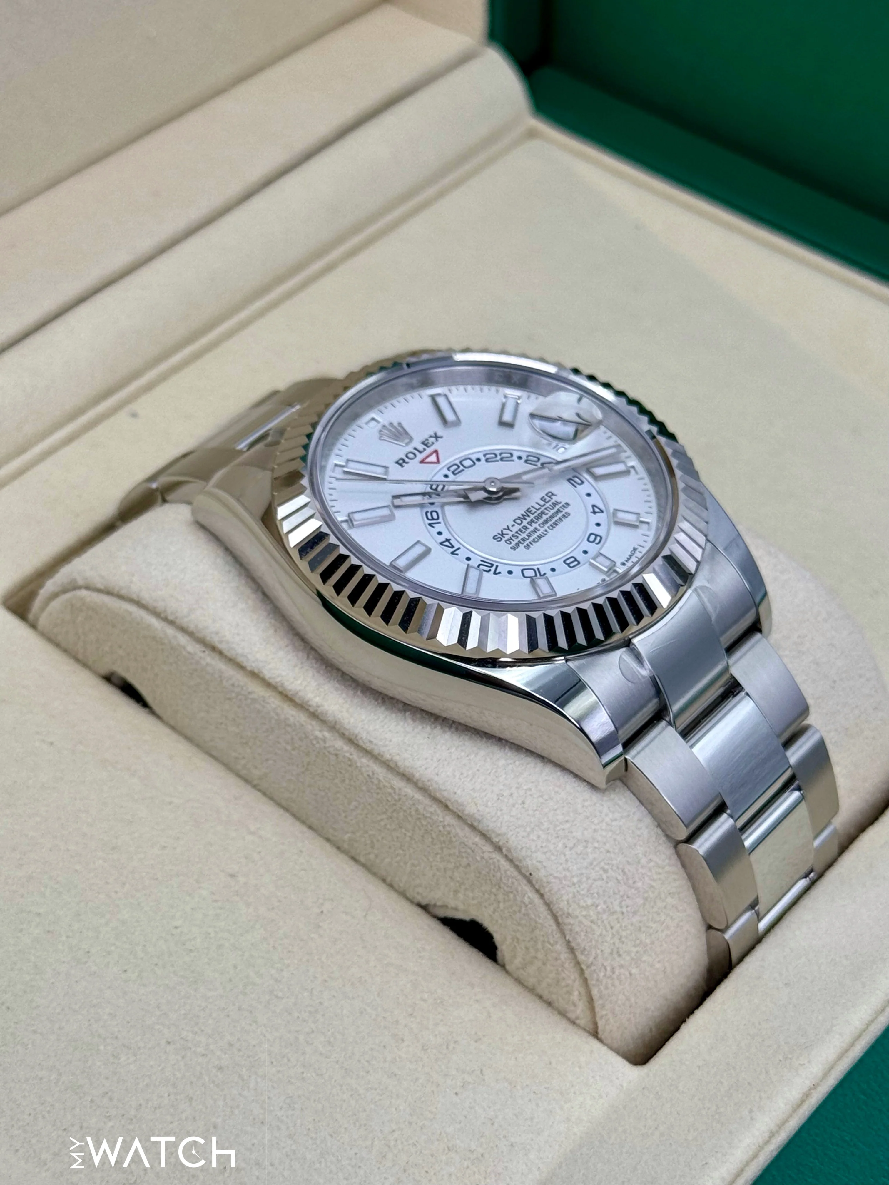 NEW 2025 Rolex Sky-Dweller 42mm 336934 Stainless Steel Oyster White Dial - Image 5