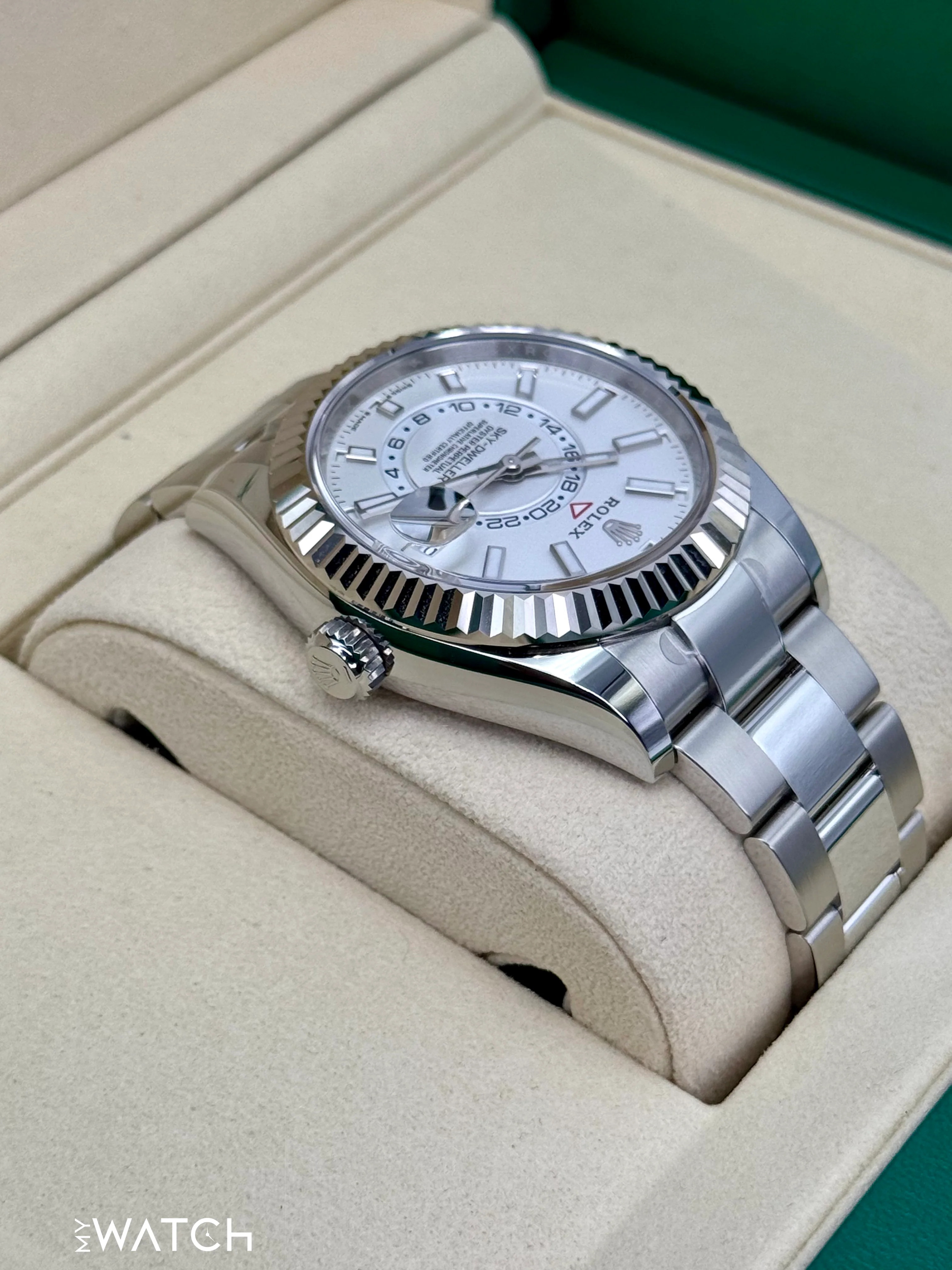 NEW 2025 Rolex Sky-Dweller 42mm 336934 Stainless Steel Oyster White Dial - Image 7
