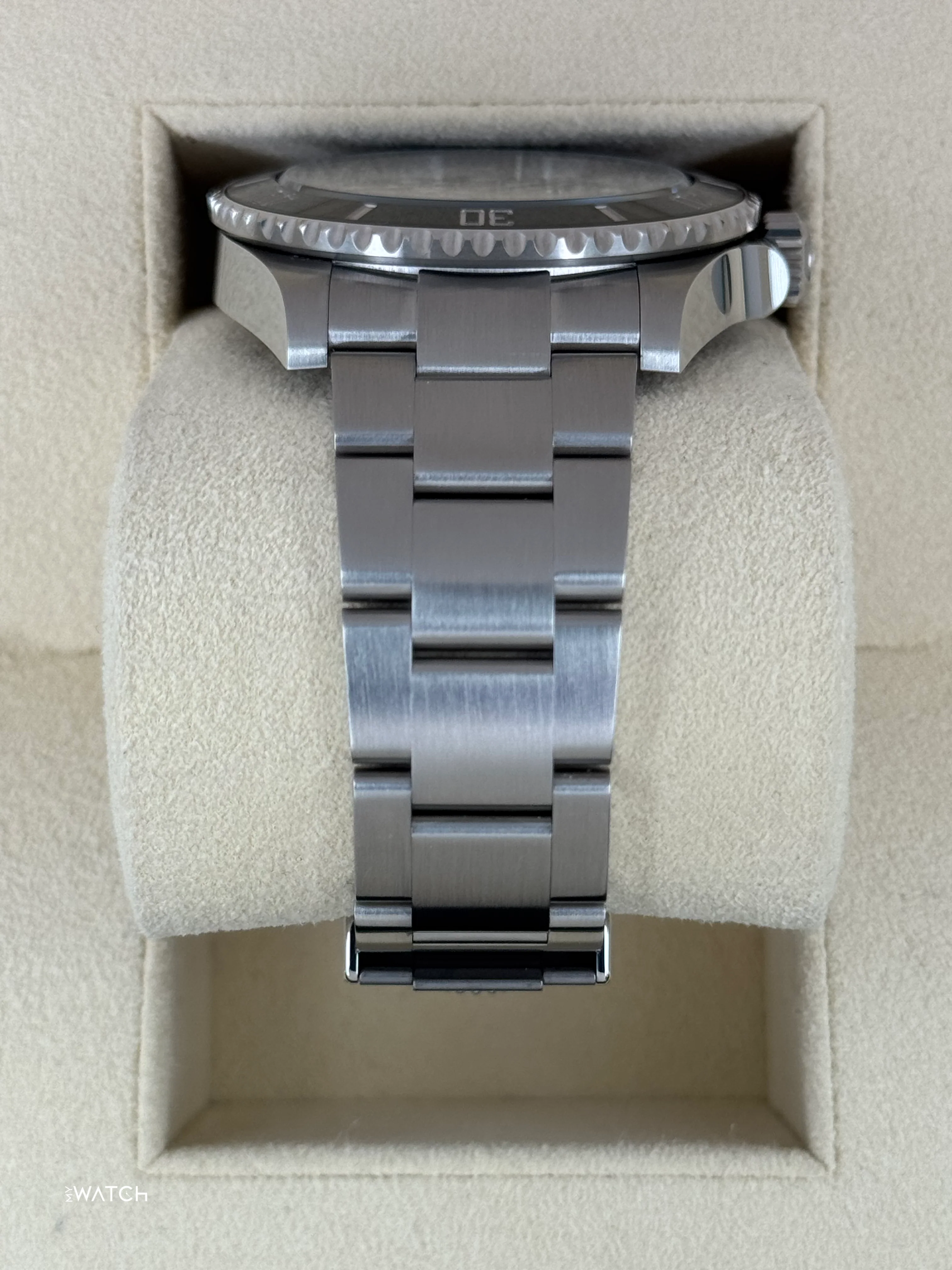 2025 Rolex Submariner 41mm 124060 Stainless Steel Black Dial - Image 3